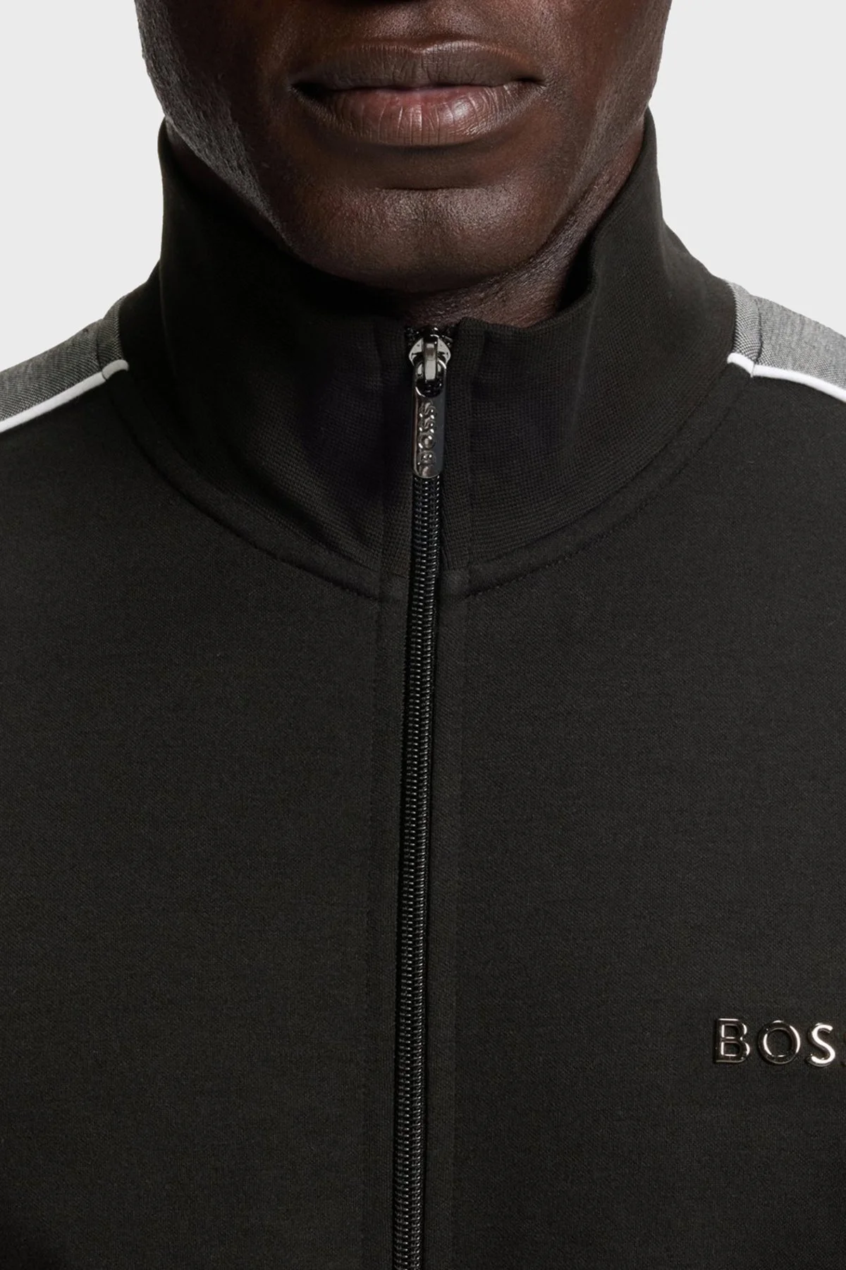 Boss Kontrast Detaylı Pamuklu Regular Fit Dik Yaka Fermuarlı Erkek Sweat 50554793 001 SİYAH - 4