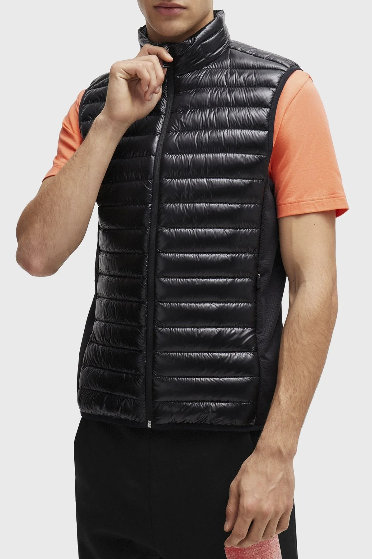 Boss Kuş Tüyü Dolgulu Fermuarlı Dik Yaka Regular Fit Erkek Yelek 50508569 001 SİYAH - 1