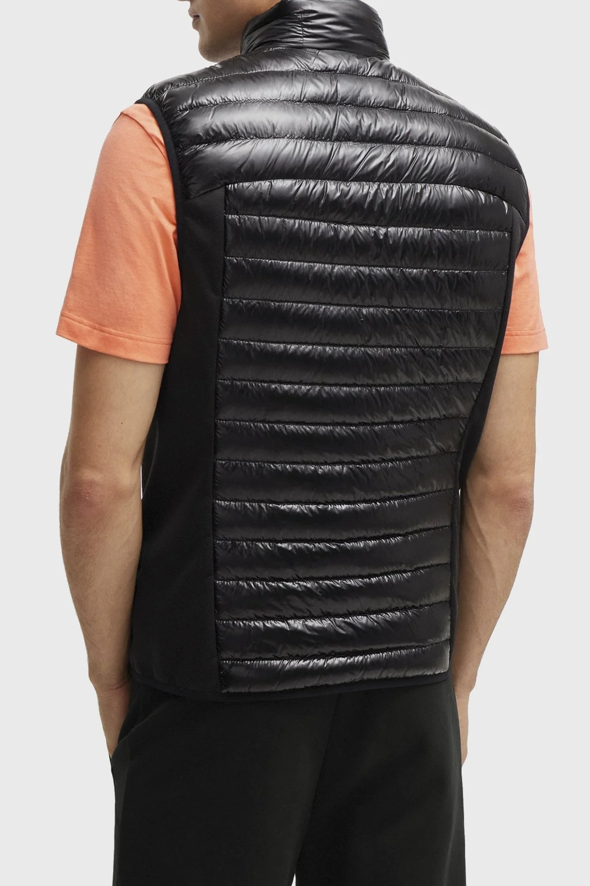 Boss Kuş Tüyü Dolgulu Fermuarlı Dik Yaka Regular Fit Erkek Yelek 50508569 001 SİYAH - 3