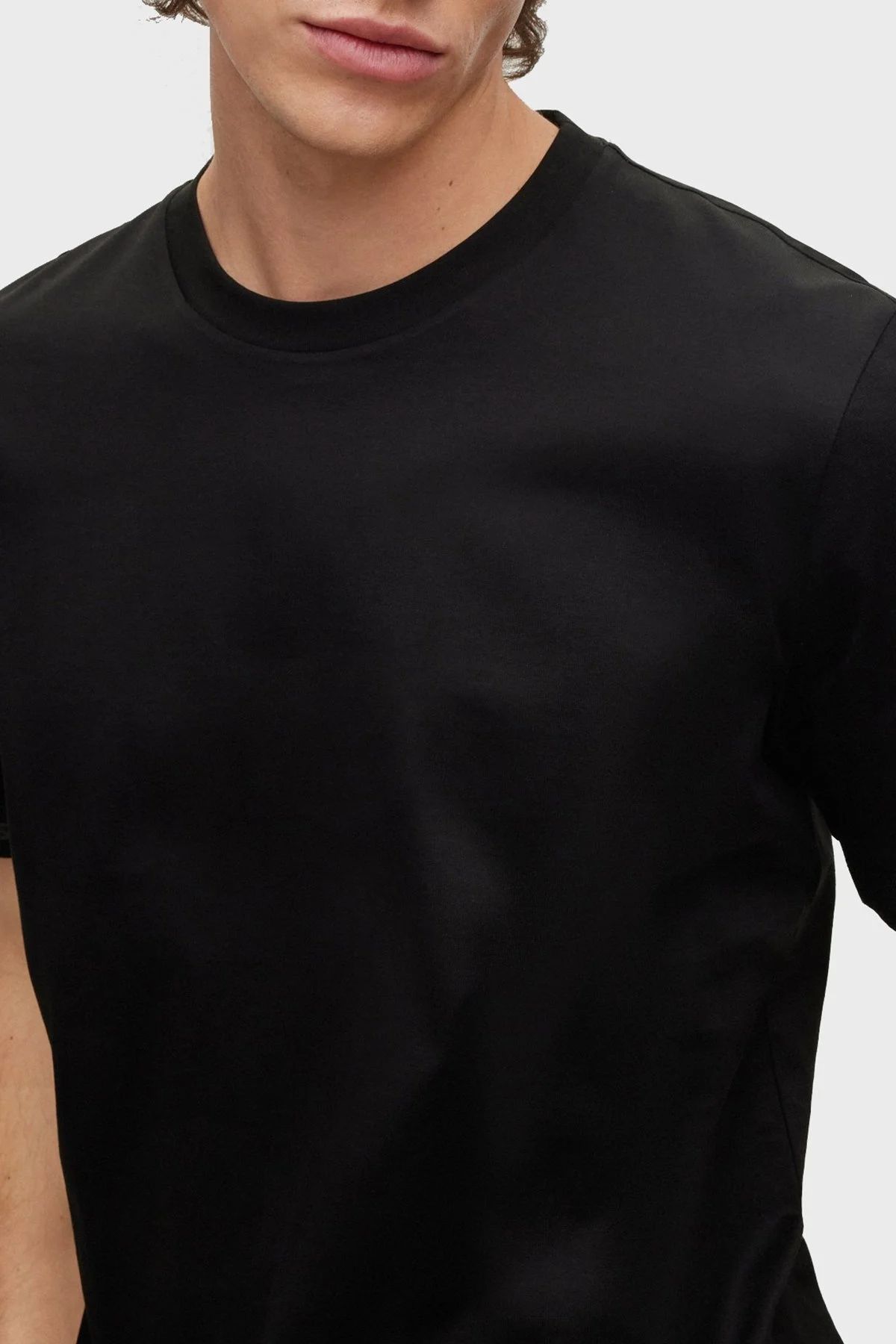Boss Logo Manşetli Merserize Pamuklu Regular Fit Erkek T Shirt 50483132 001 SİYAH - 3