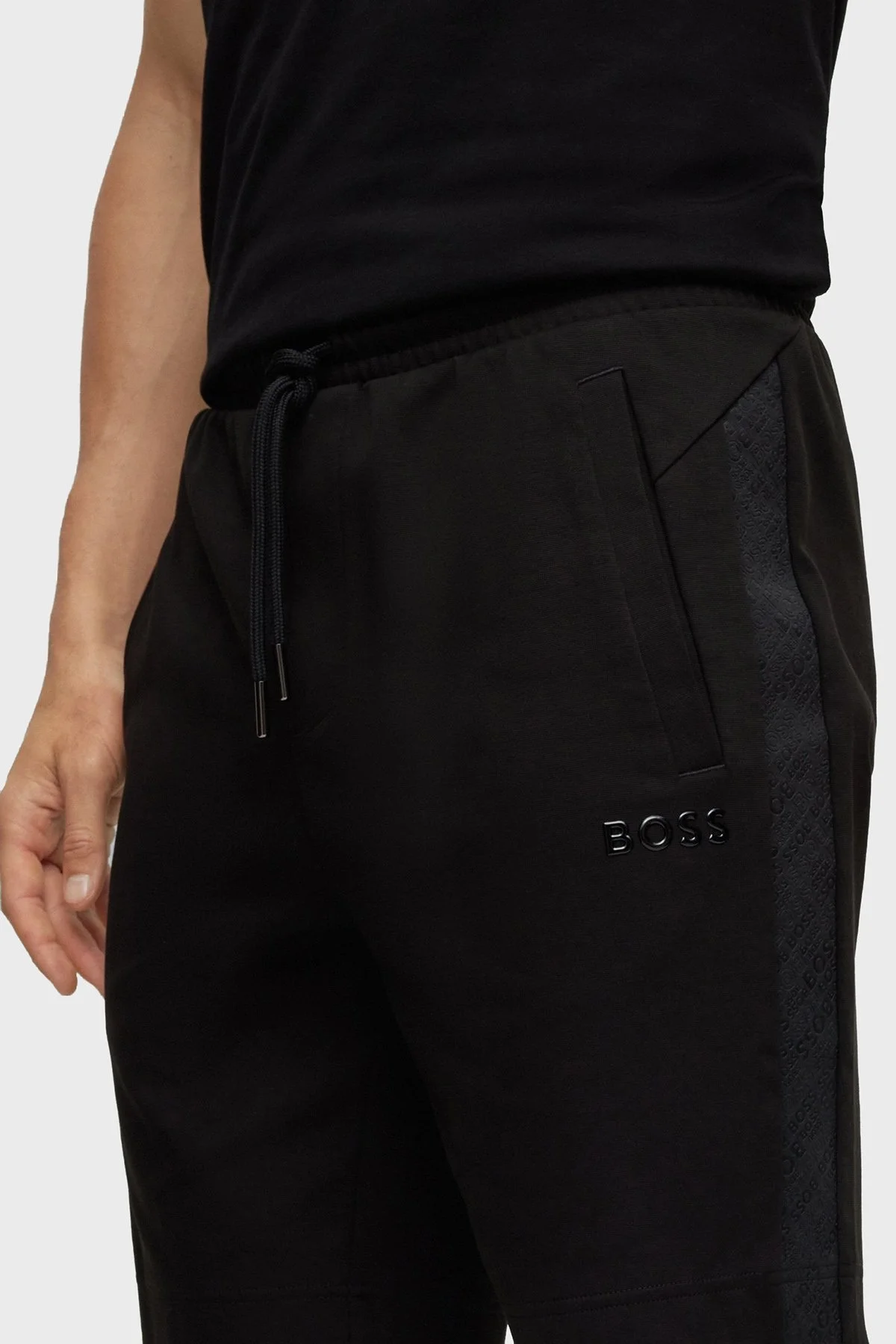 Boss Logo Şeritli Belden Bağlamalı Cepli Pamuk Karışımlı Normal Bel Regular Fit Erkek Short 50486858 001 SİYAH - 4