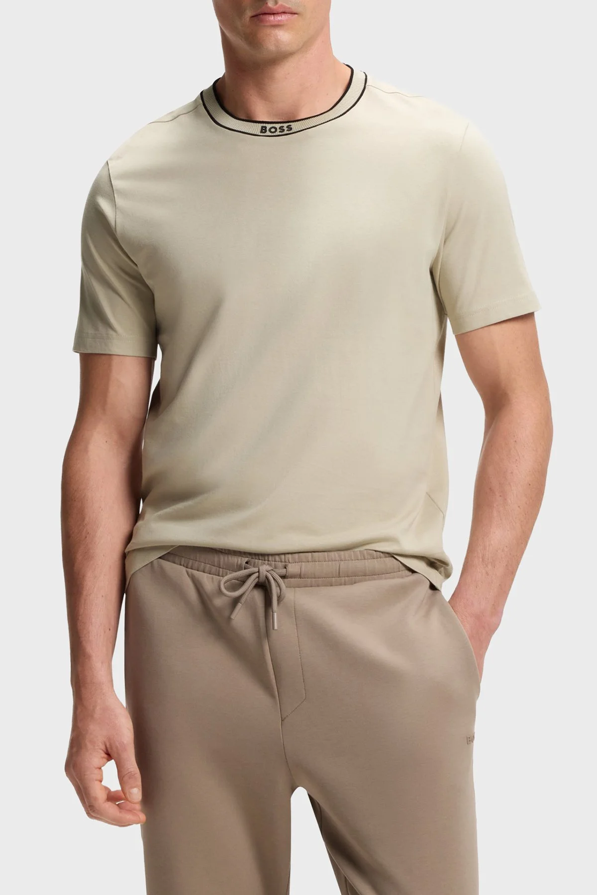 Boss Logolu % 100 Pamuk Regular Fit Bisiklet Yaka Erkek T Shirt 50554862 272 BEJ - 1