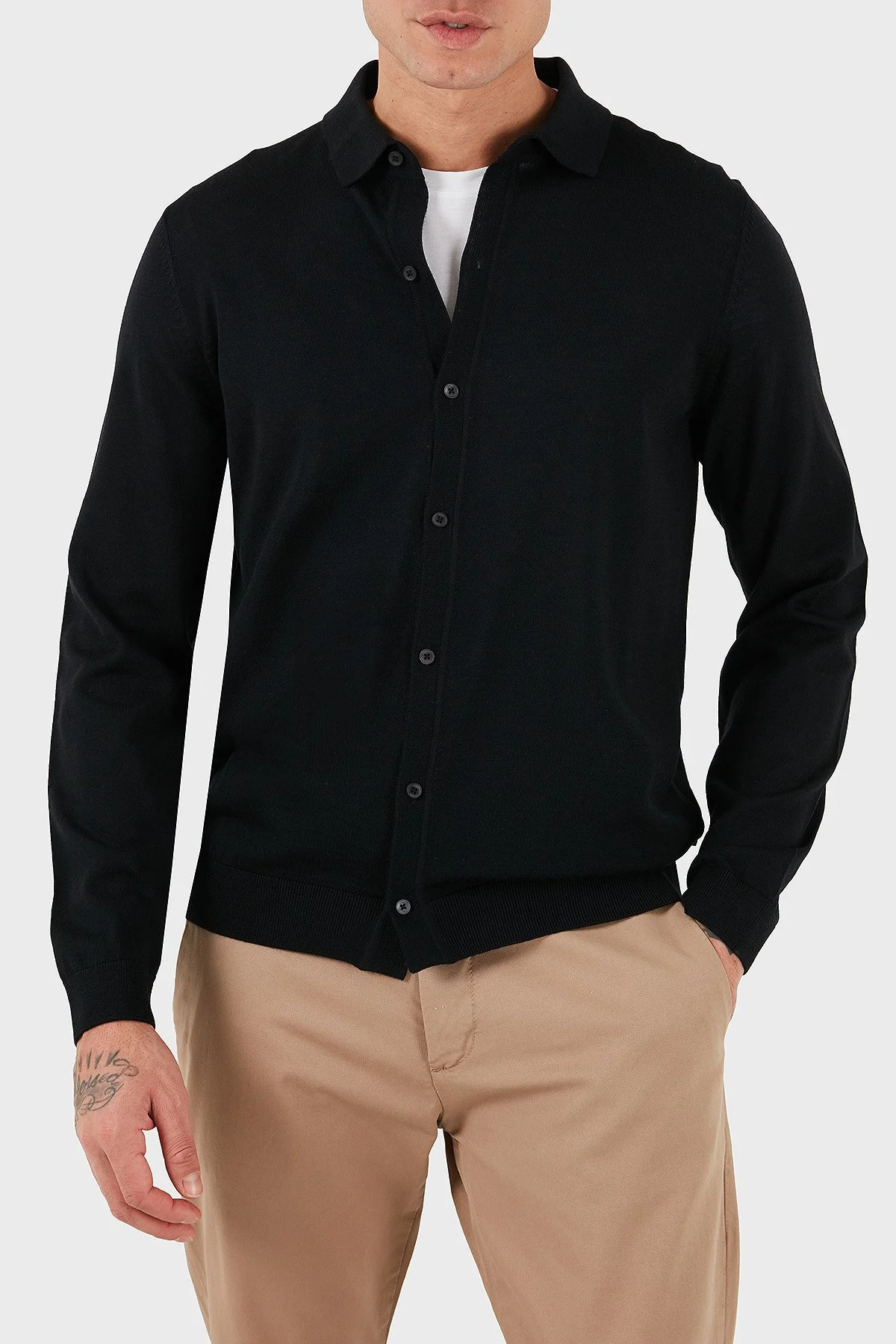 Boss Logolu % 100 Yün Regular Fit Klasik Yaka Düğmeli Erkek Hırka 50550087 001 SİYAH - 4