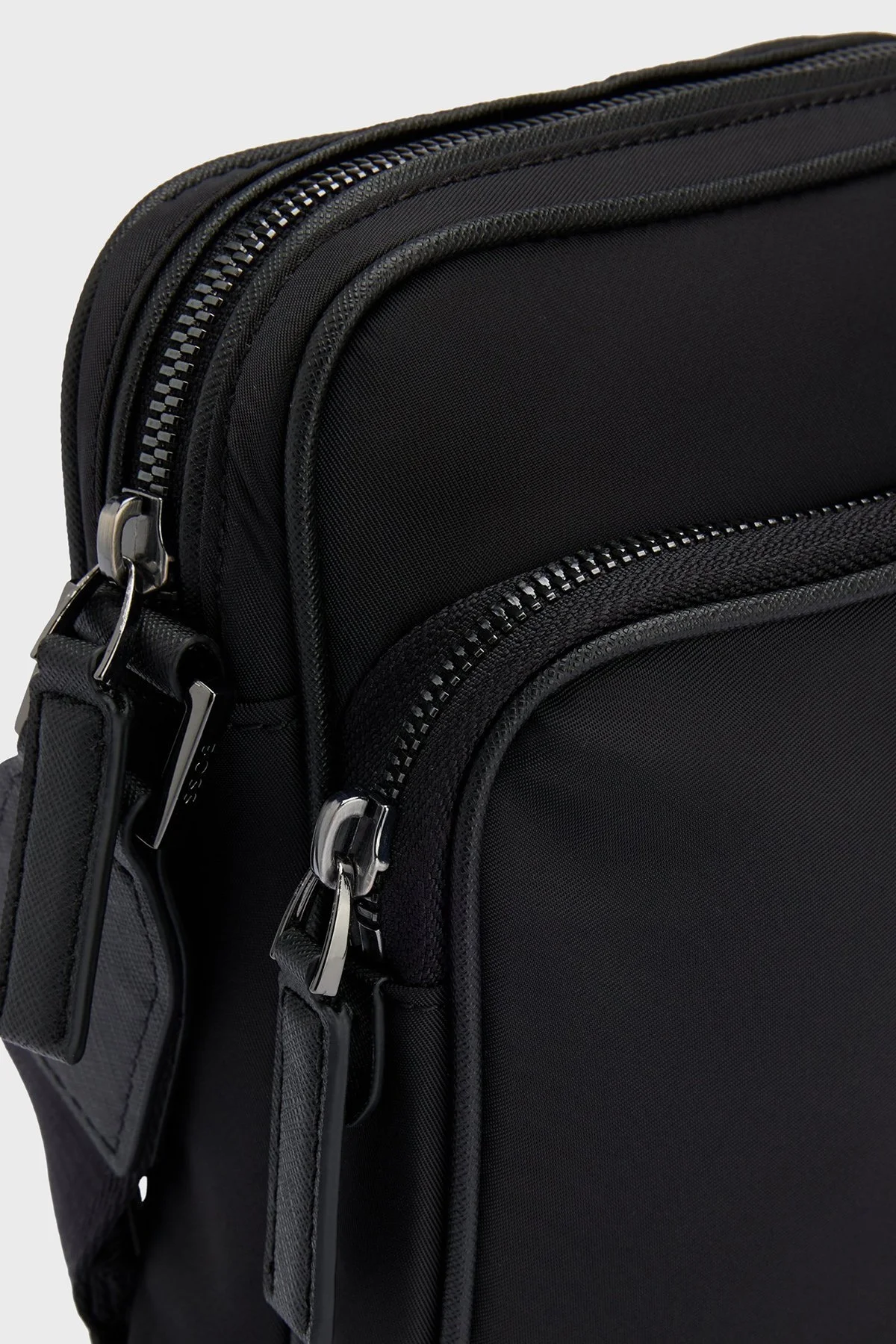 Boss Logolu Ayarlanabilir Askılı Erkek Çanta 50523462 001 SİYAH - 7