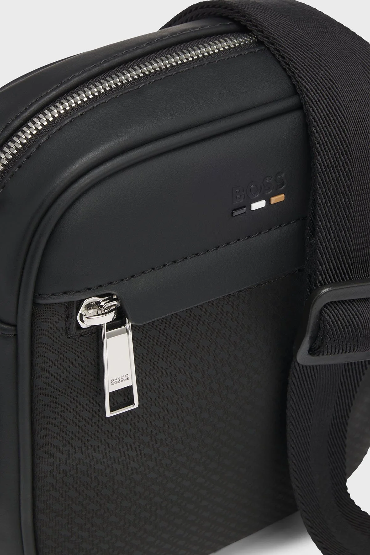 Boss Logolu Ayarlanabilir Askılı Erkek Çanta 50563096 001 SİYAH - 7