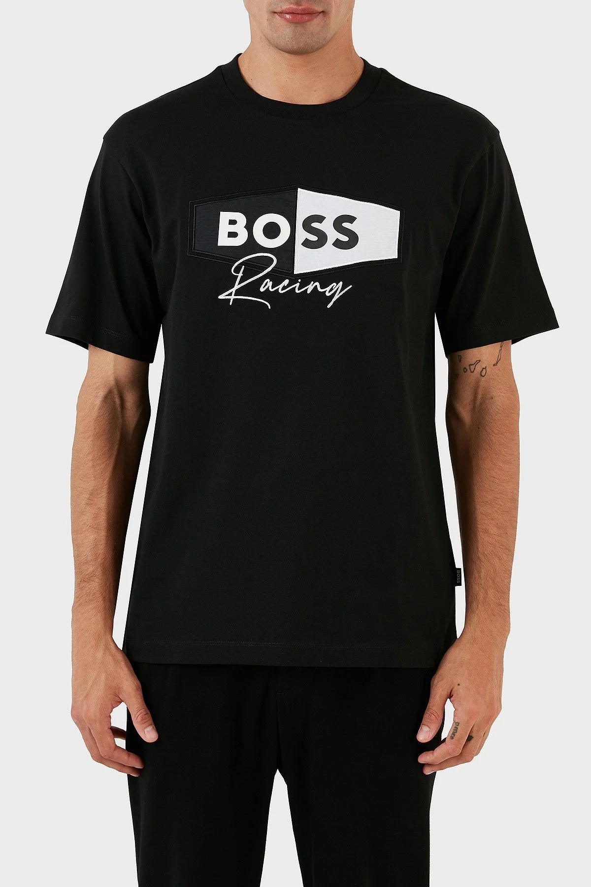 Boss Logolu Bisiklet Yaka % 100 Pamuk Regular Fit Erkek T Shirt 50496223 001 SİYAH - 1