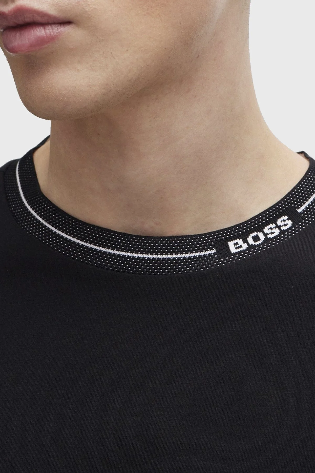 Boss Logolu Bisiklet Yaka Regular Fit Pamuklu Jarse Erkek T Shirt 50512867 001 SİYAH - 2