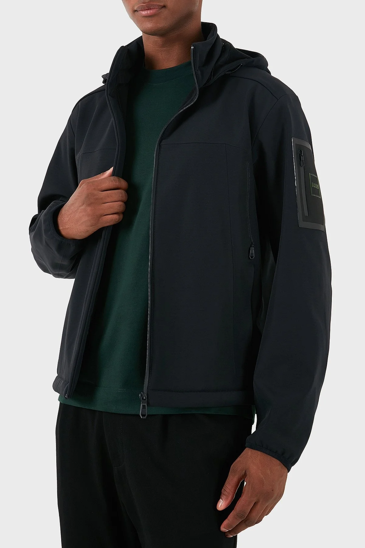 Boss Logolu Çıkarılabilir Kapüşonlu Erkek Mont 50515100 001 SİYAH - 1