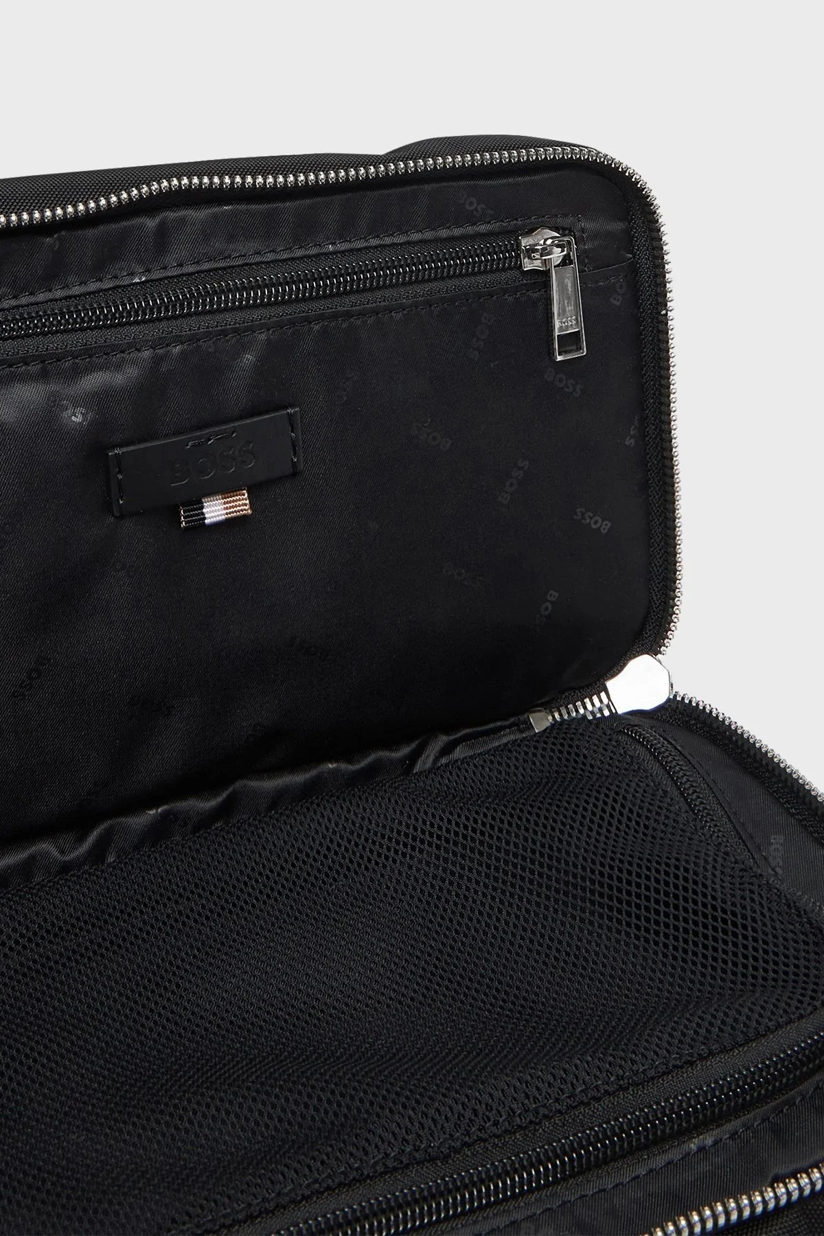 Boss Logolu Fermuarlı Erkek Çanta 50541571 001 SİYAH - 4