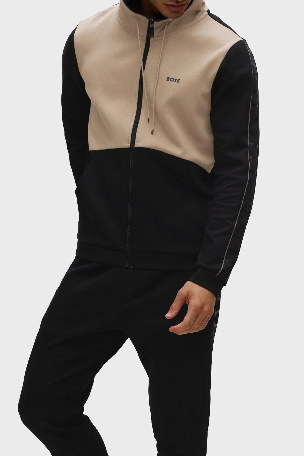 Boss Logolu Fermuarlı Pamuklu Regular Fit Erkek Sweat 50477042 001 SİYAH - 1