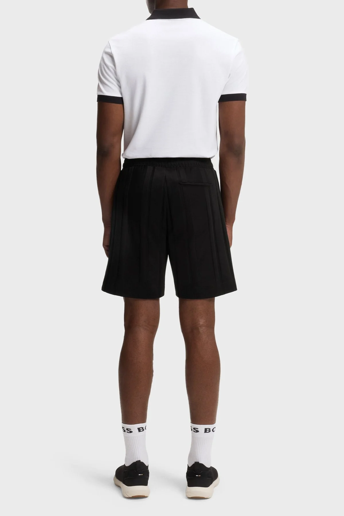 Boss Logolu Pamuklu Regular Fit Jarse Erkek Şort 50559252 001 SİYAH - 3