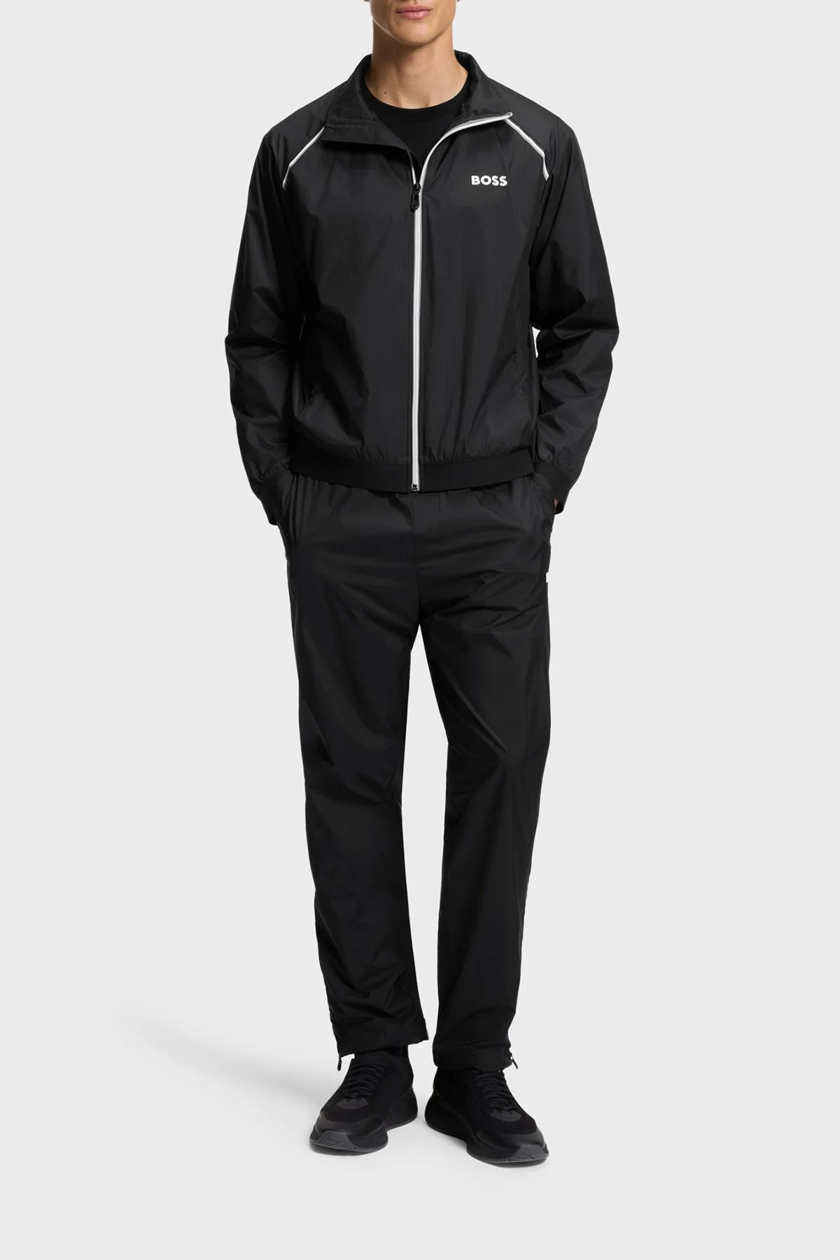 Boss Logolu Regular Fit Fermuarlı Paça Detaylı Su İtici Erkek Eşofman Takımı 50556526 001 SİYAH - 1