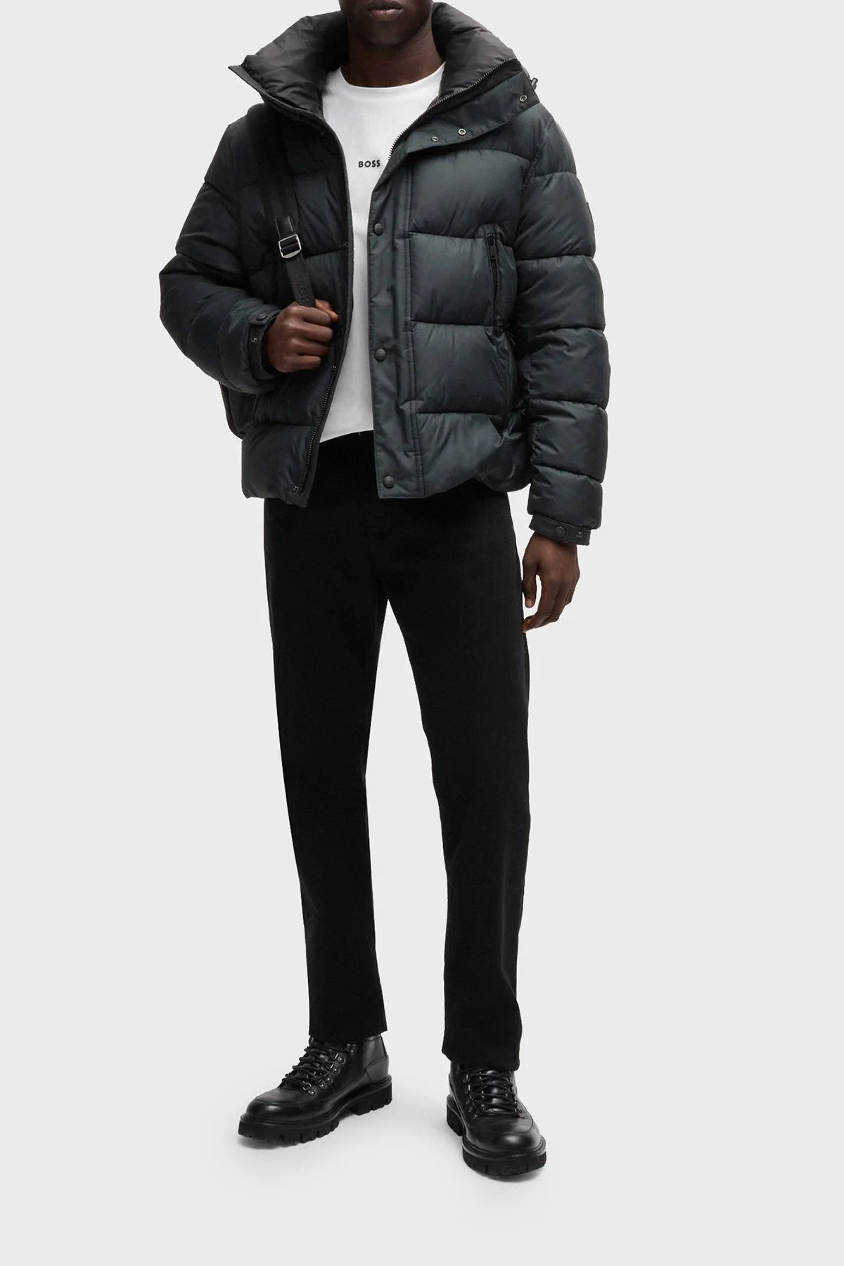 Boss Logolu Regular Fit Kapüşonlu Şişme Erkek Mont 50528573 001 SİYAH - 3