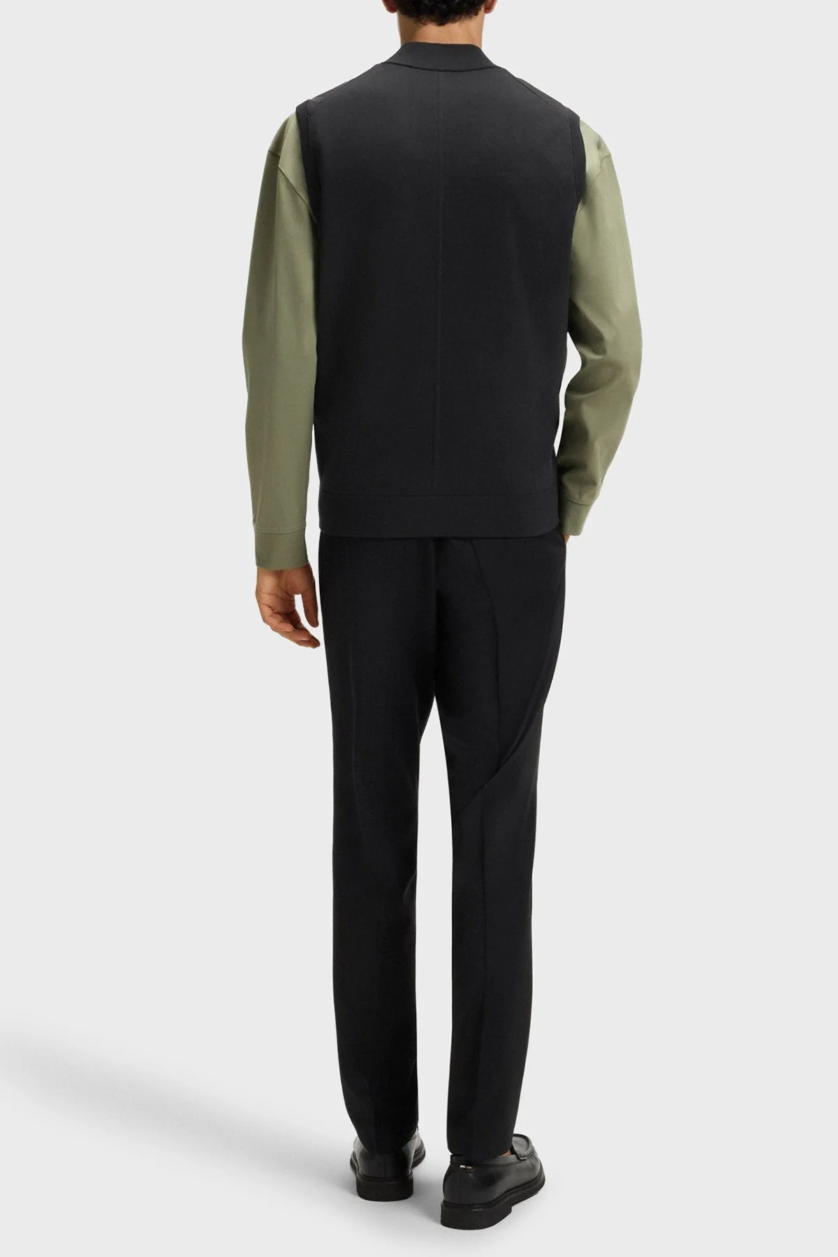 Boss Logolu Regular Fit Kolej Yaka Fermuarlı Erkek Yelek 50543164 001 SİYAH - 3