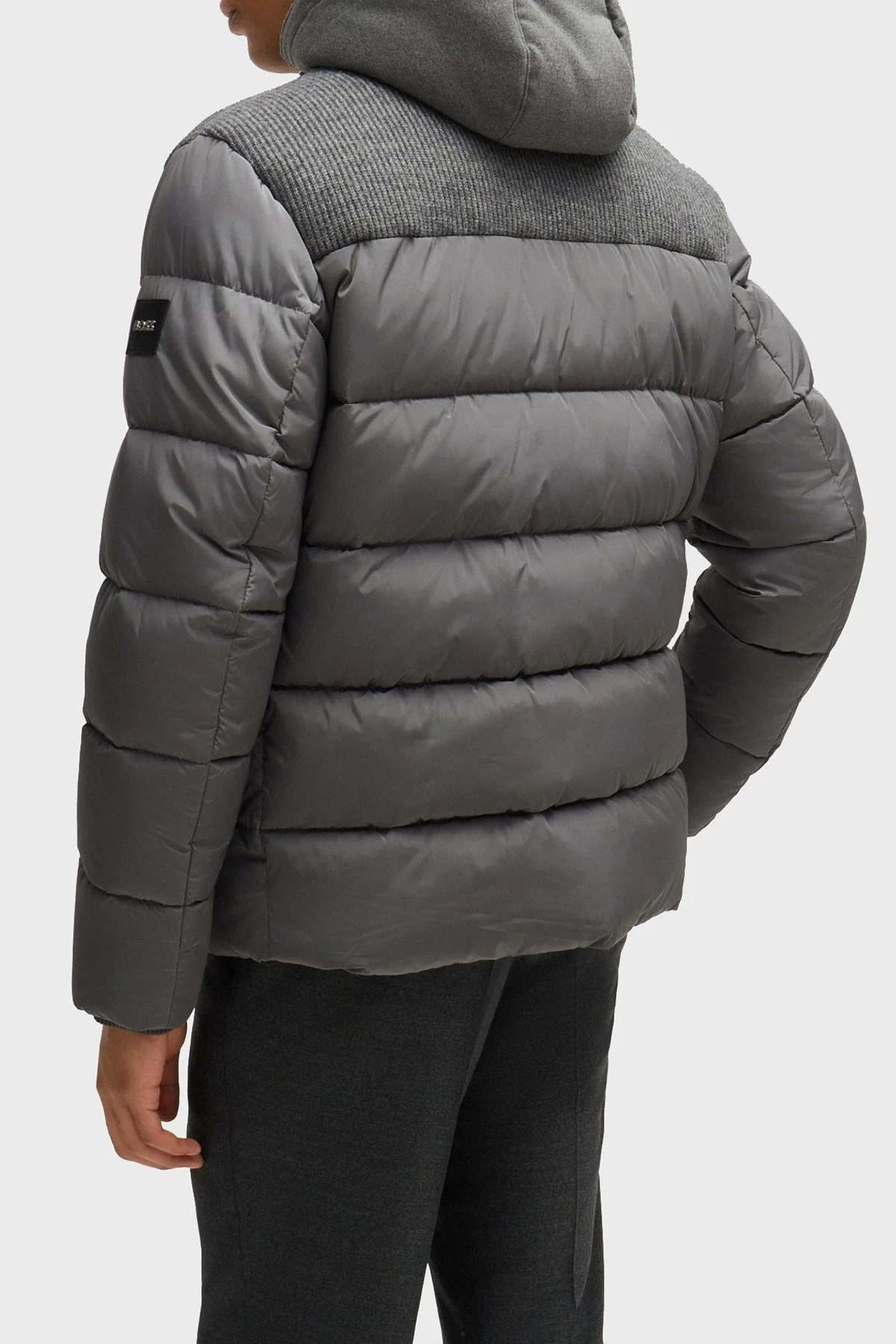 Boss Logolu Regular Fit Su İtici Çıkarılabilir Kapüşonlu Erkek Mont 50524358 030 GRİ - 3