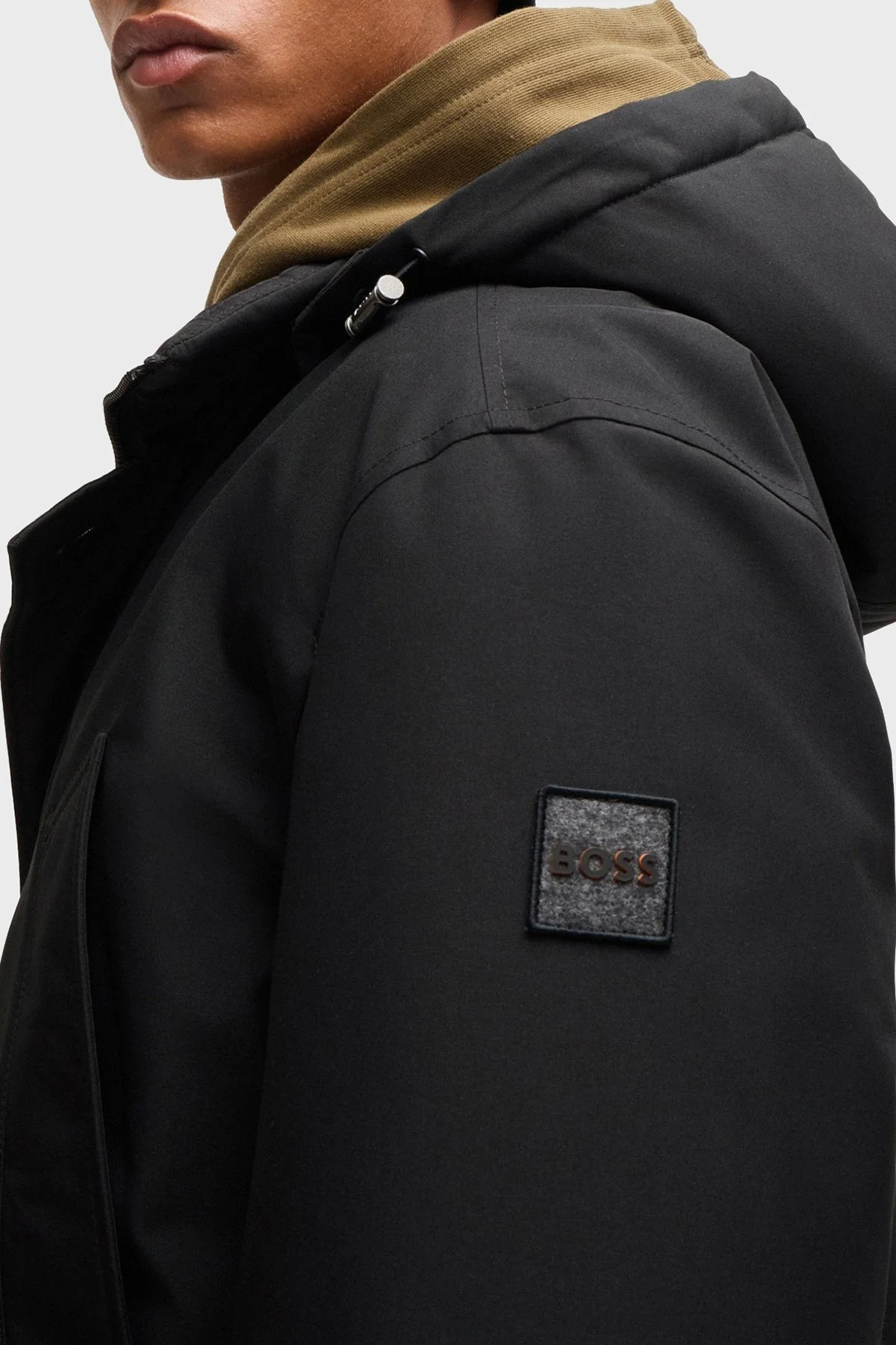 Boss Logolu Regular Fit Su İtici Kapüşonlu Erkek Mont 50499551 001 SİYAH - 5