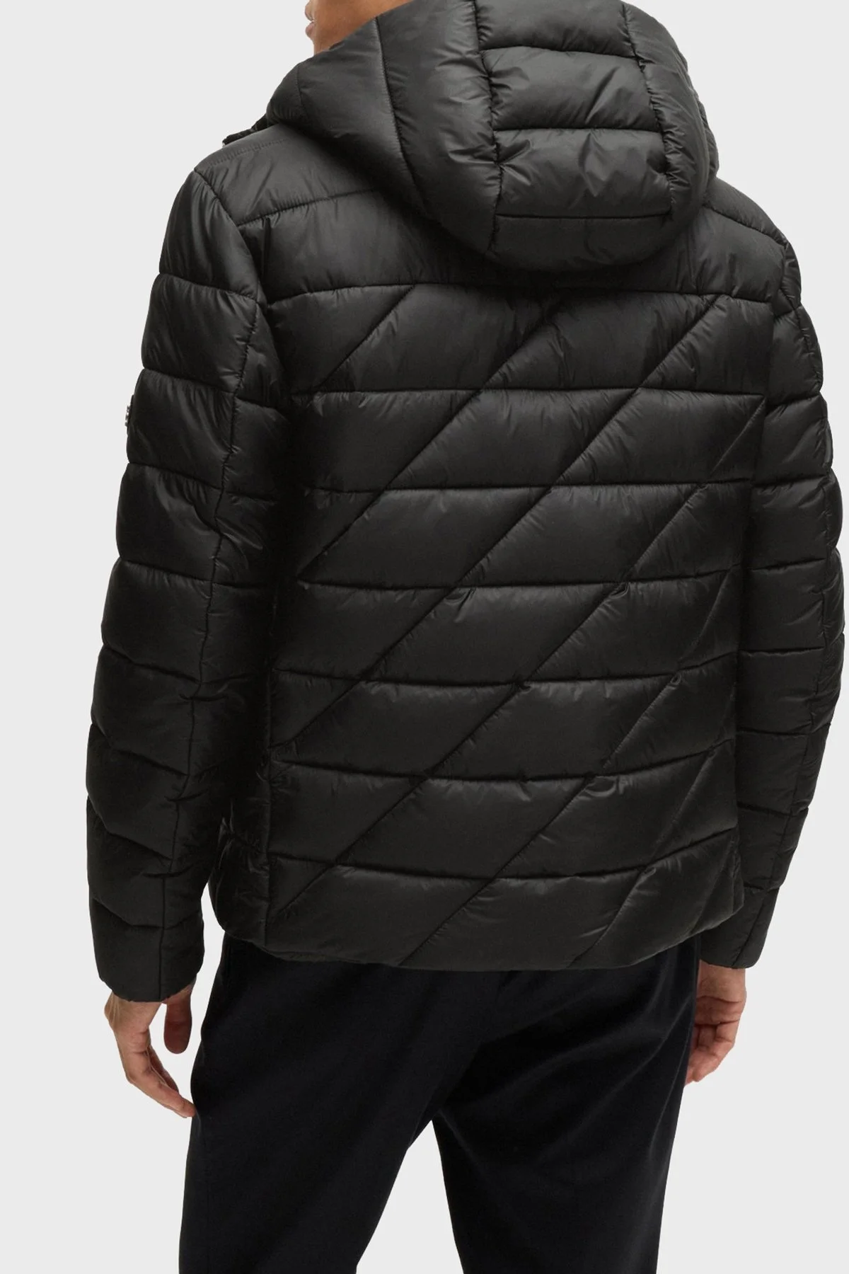 Boss Logolu Regular Fit Su İtici Kapüşonlu Şişme Erkek Mont 50524648 001 SİYAH - 3