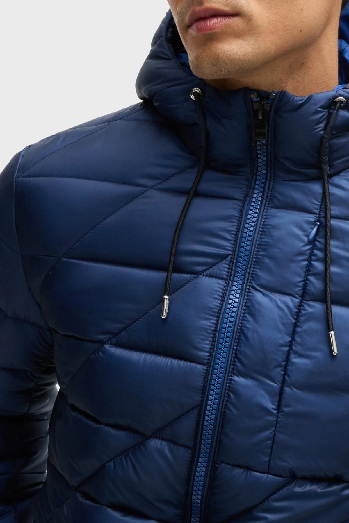 Boss Logolu Regular Fit Su İtici Kapüşonlu Şişme Erkek Mont 50524648 485 SAKS - 5