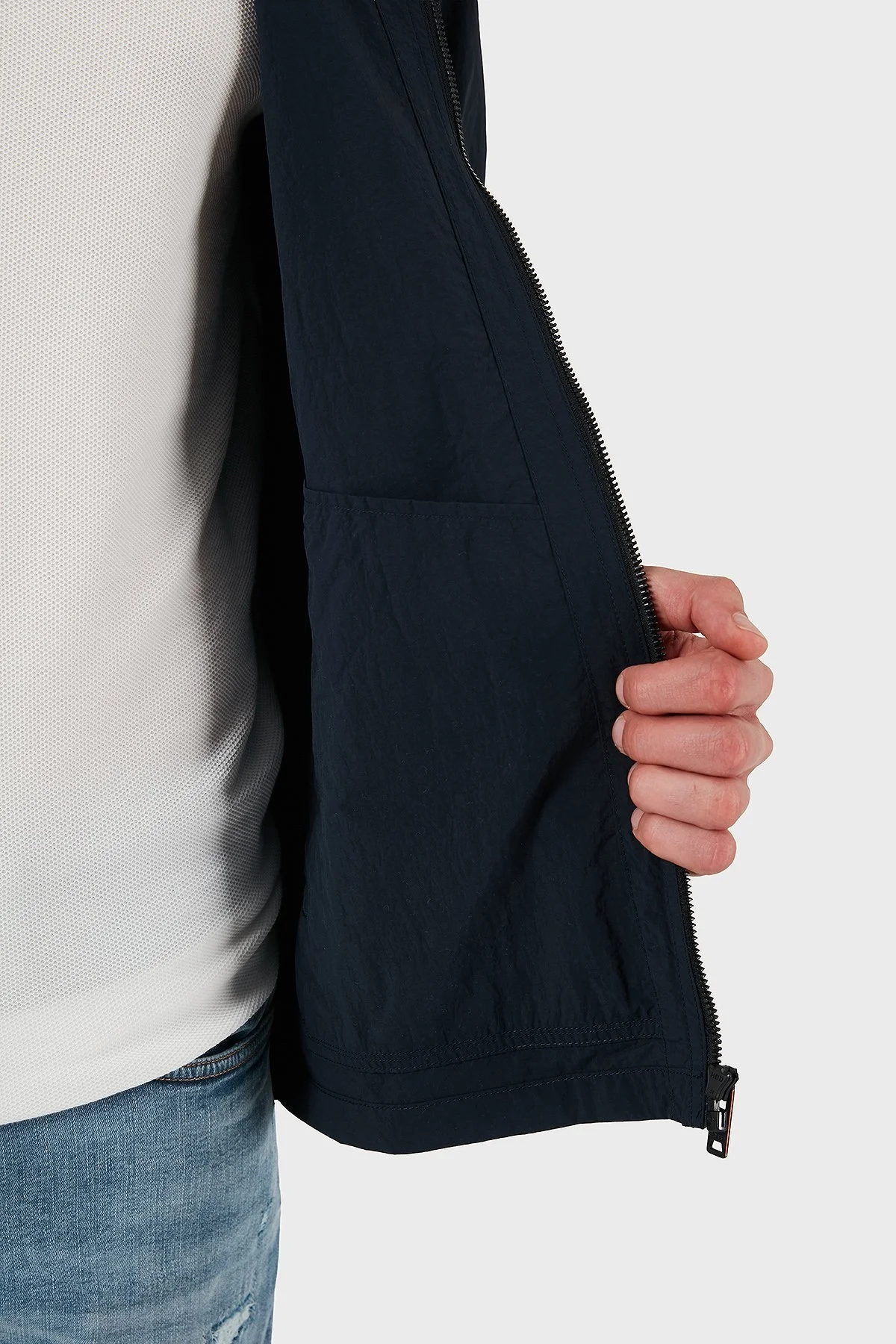 Boss Logolu Relaxed Fit Fermuarlı Erkek Gömlek 50538256 404 LACİVERT - 7