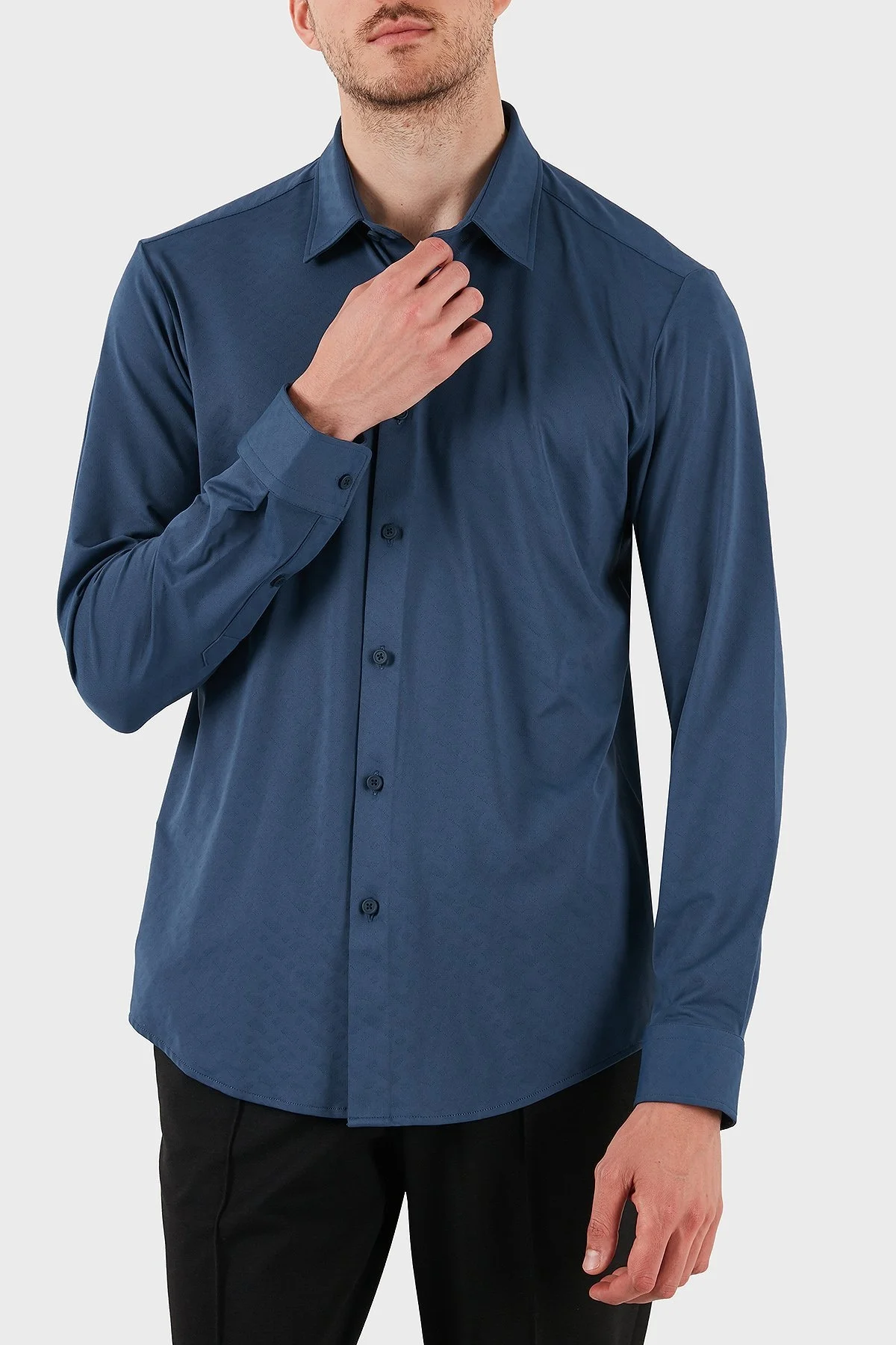 Boss Logolu Streç Reagular Fit Düz Yaka Erkek Gömlek 50533570 425 LACİVERT - 3