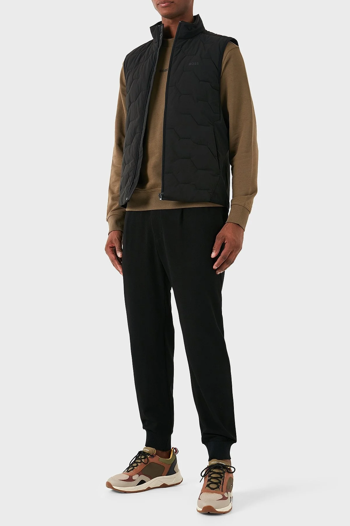 Boss Logolu Su İtici Regular Fit Dik Yaka Erkek Yelek 50514328 001 SİYAH - 3