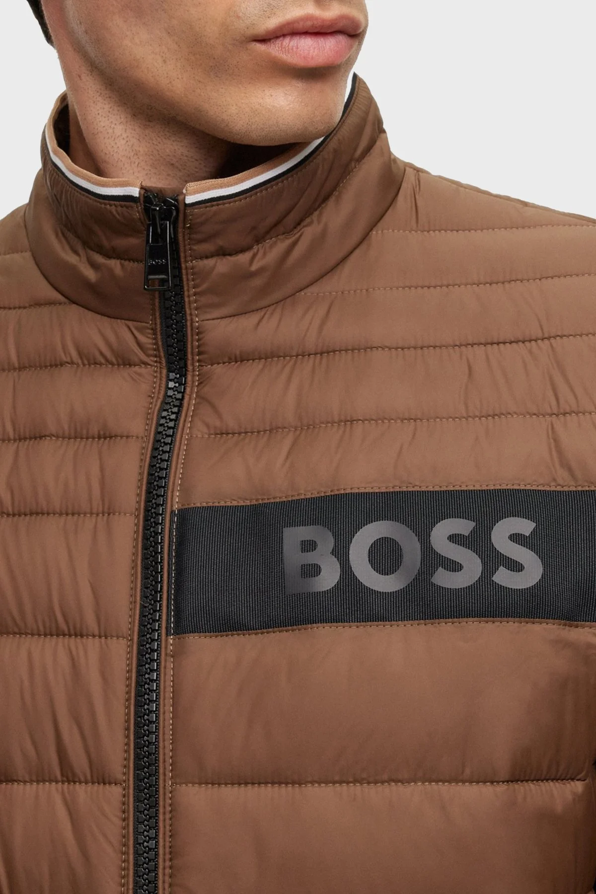 Boss Logolu Su Tutmaz Dik Yaka Regular Fit Şişme Erkek Mont 50464308 361 KAHVE - 4