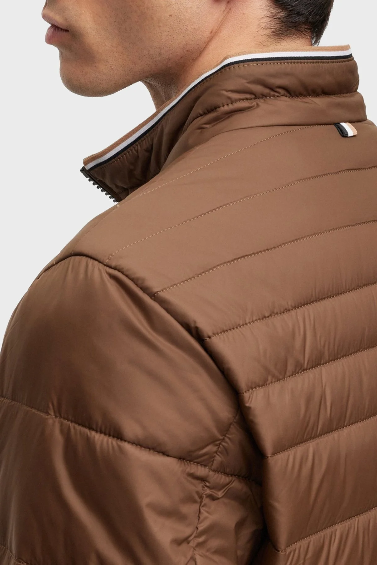 Boss Logolu Su Tutmaz Dik Yaka Regular Fit Şişme Erkek Mont 50464308 361 KAHVE - 5