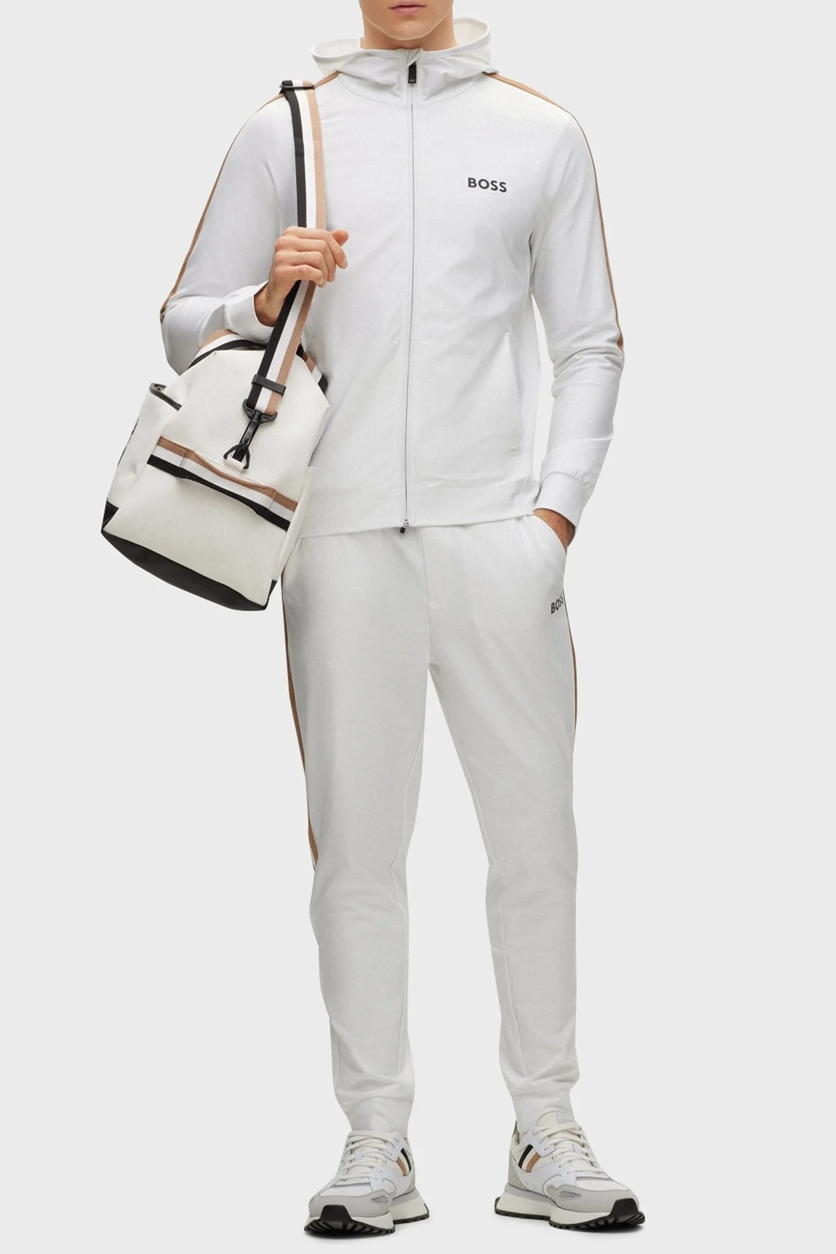 Boss Logolu Yanları Çizgili Belden Bağlamalı Normal Bel Regular Fit Spor Erkek Pantolon 50490663 100 BEYAZ - 1