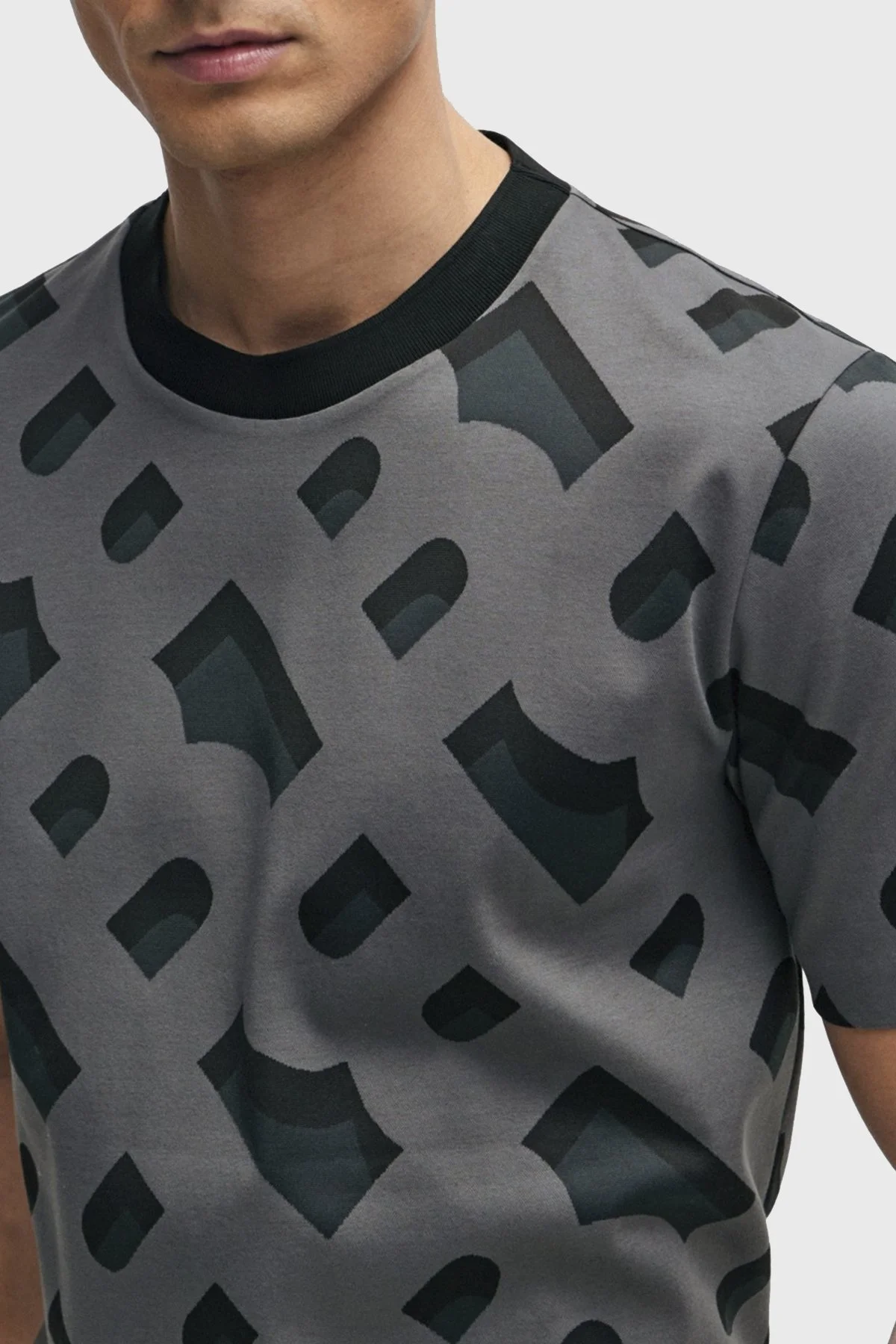 Boss Merserize Streç Pamuklu Regular Fit Monogram Jakarlı Erkek T Shirt 50504100 001 SİYAH - 2