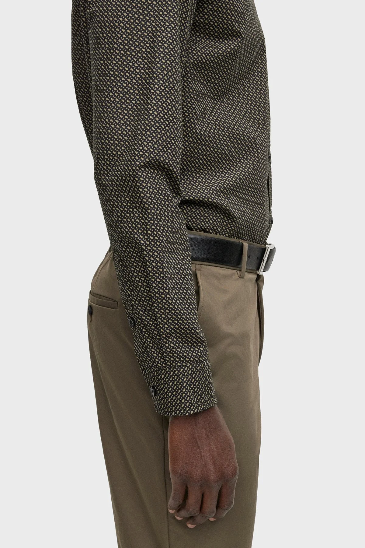 Boss Monogram Baskılı Streç Pamuklu Slim Fit Erkek Gömlek 50497058 337 AÇIK YEŞİL - 5