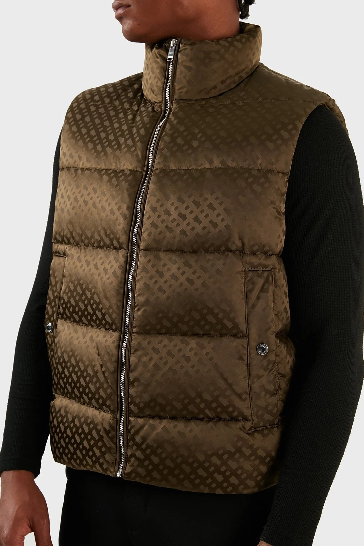 Boss Monogram Desenli Fermuarlı Su İtici Regular Fit Şişme Erkek Yelek 50497772 361 KAHVE - 5