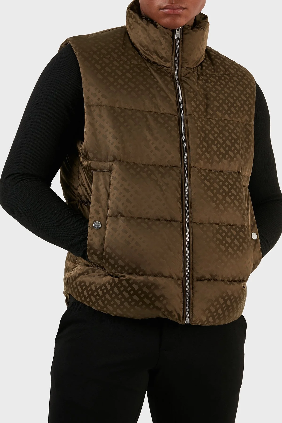 Boss Monogram Desenli Fermuarlı Su İtici Regular Fit Şişme Erkek Yelek 50497772 361 KAHVE - 6