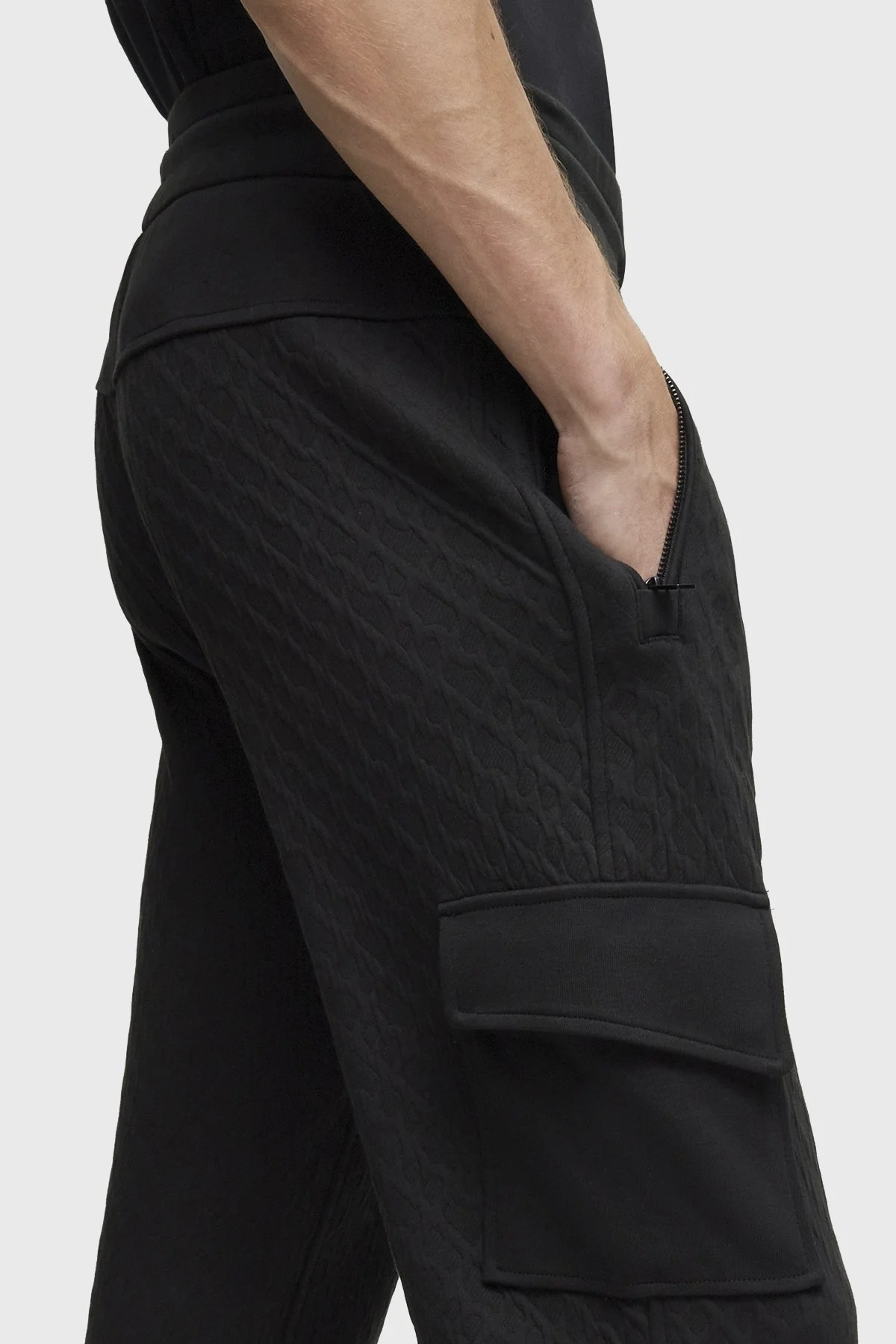 Boss Monogram Jakarlı Belden Bağlamalı Pamuklu Oversize Spor Erkek Pantolon 50498852 001 SİYAH - 2