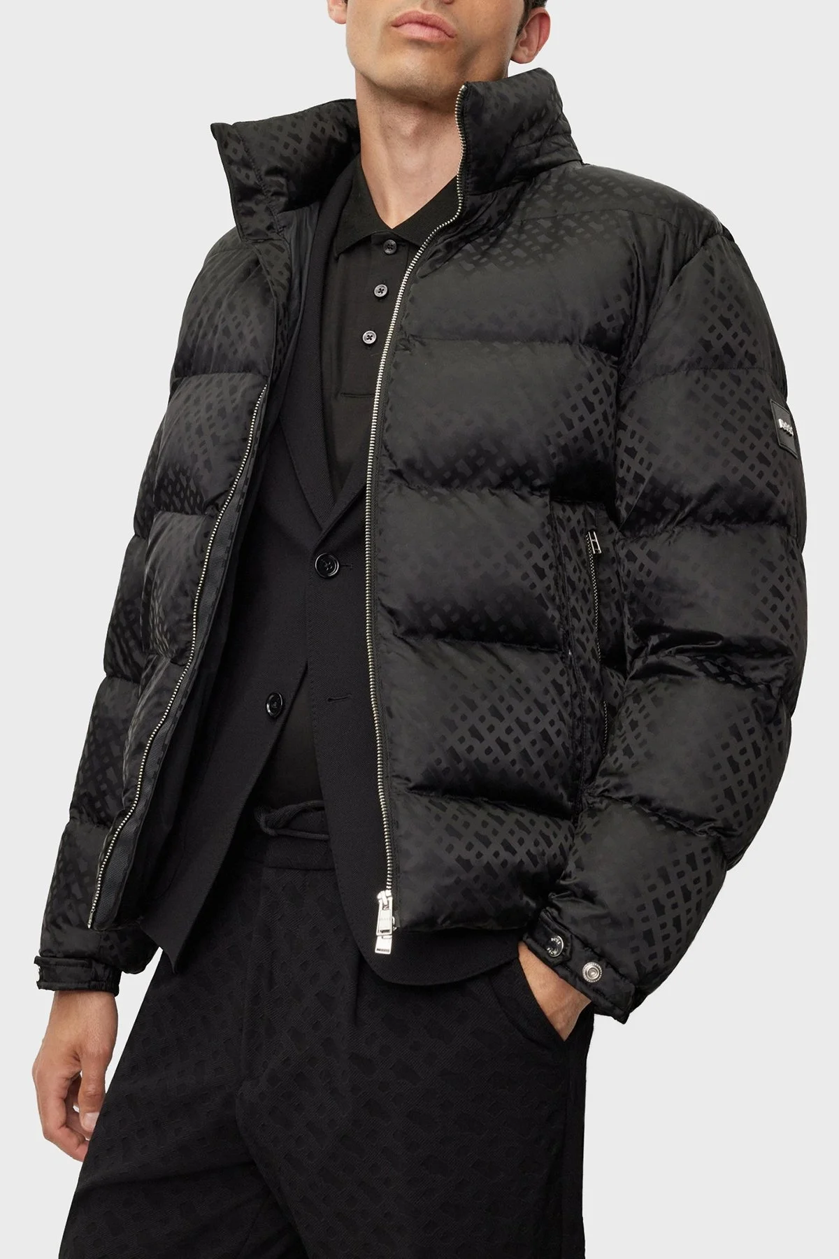 Boss Monogram Jakarlı Çıkarılabilir Kapüşonlu Su İtici Comfort Fit Erkek Mont 50499813 001 SİYAH - 11