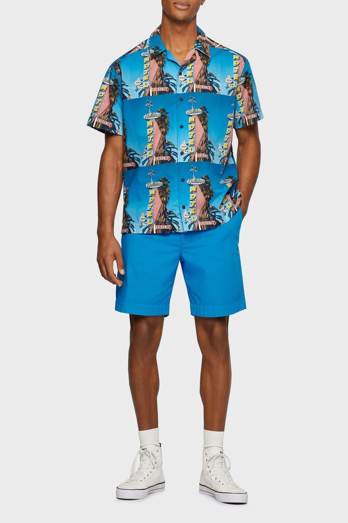 Boss Motel Baskılı Pamuklu Relaxed Fit Kısa Kollu Erkek Gömlek 50467574 439 İNDİGO - 9