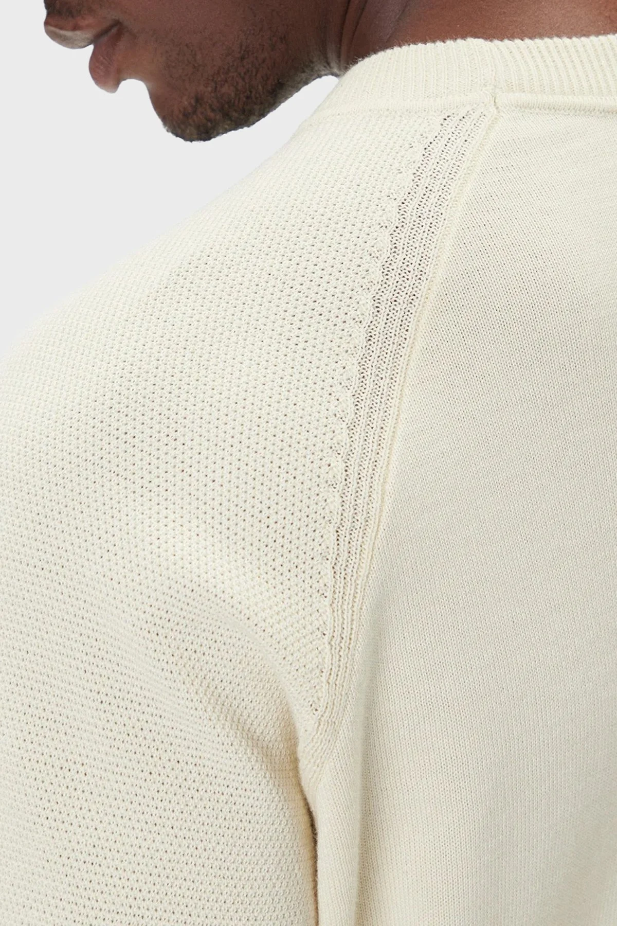 Boss Pamuk Karışımlı Regular Fit Bisiklet Yaka Logolu Erkek Kazak 50541938 131 KREM - 5