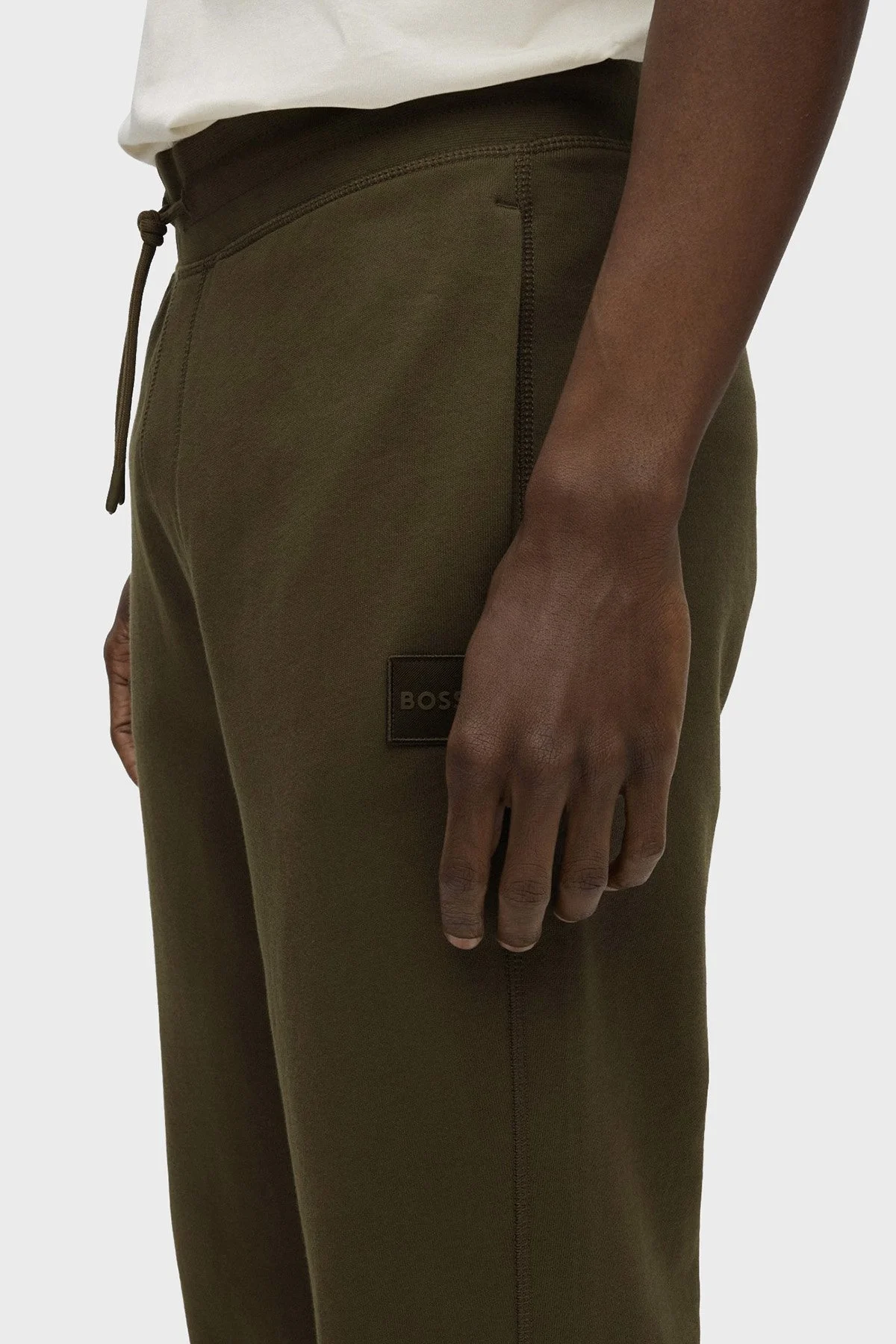 Boss Pamuklu Cepli Regular Fit Jogger Spor Erkek Pantolon 50468448 308 HAKİ - 4