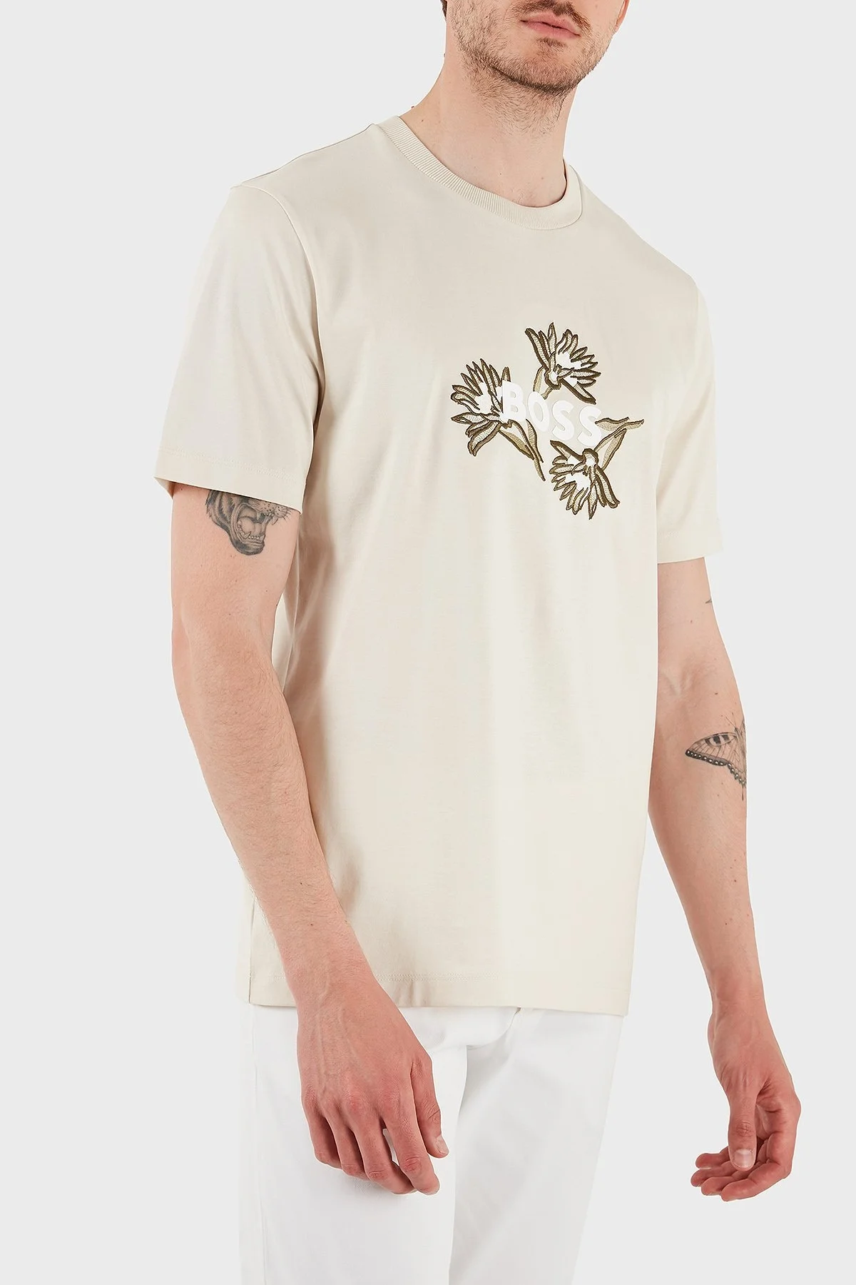 Boss Pamuklu İşleme Detaylı Regular Fit Bisiklet Yaka Erkek T Shirt 50536796 131 BEJ - 3