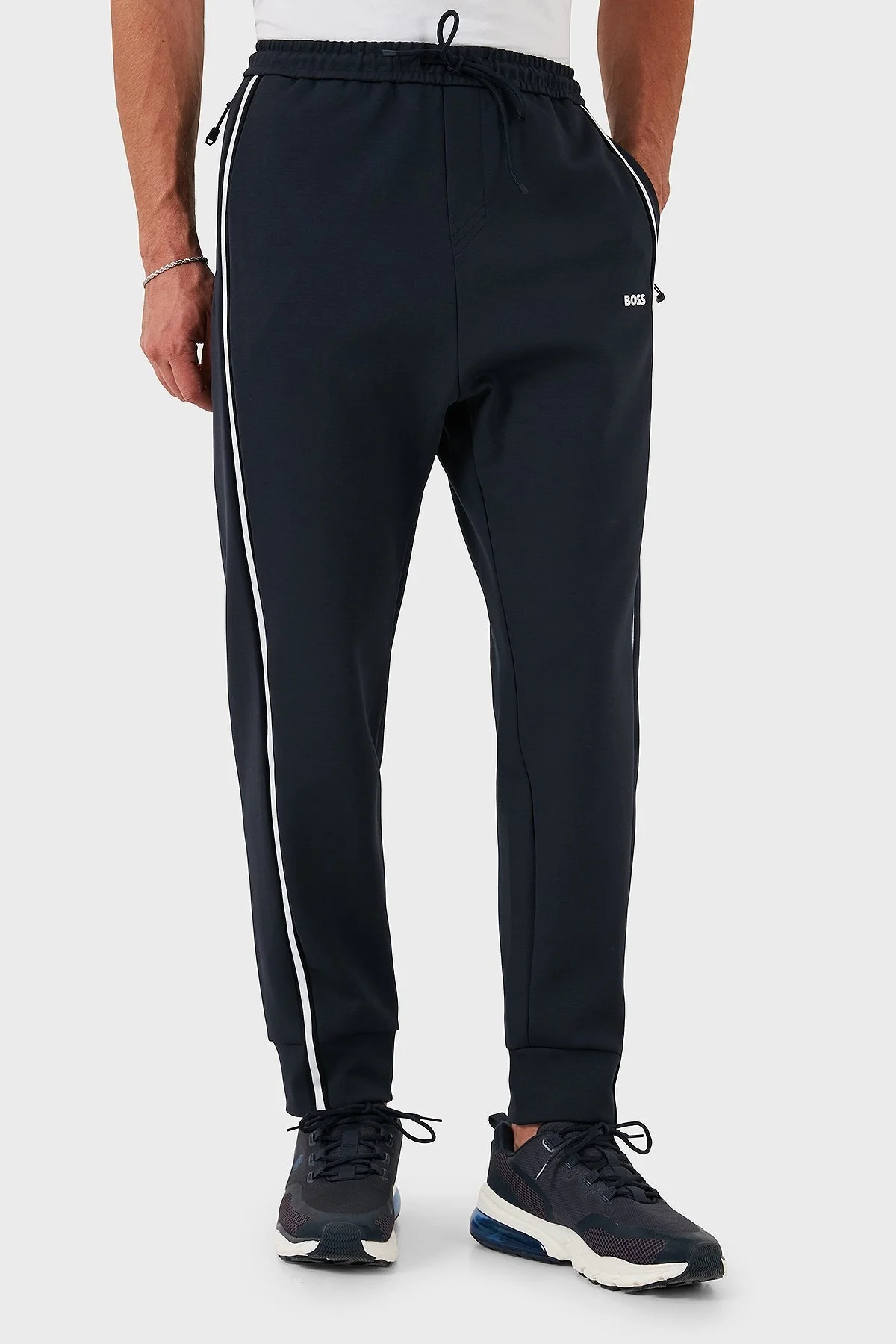 Boss Pamuklu Logolu Regular Fit Normal Bel Erkek Pantolon 50523895 402 LACİVERT - 1