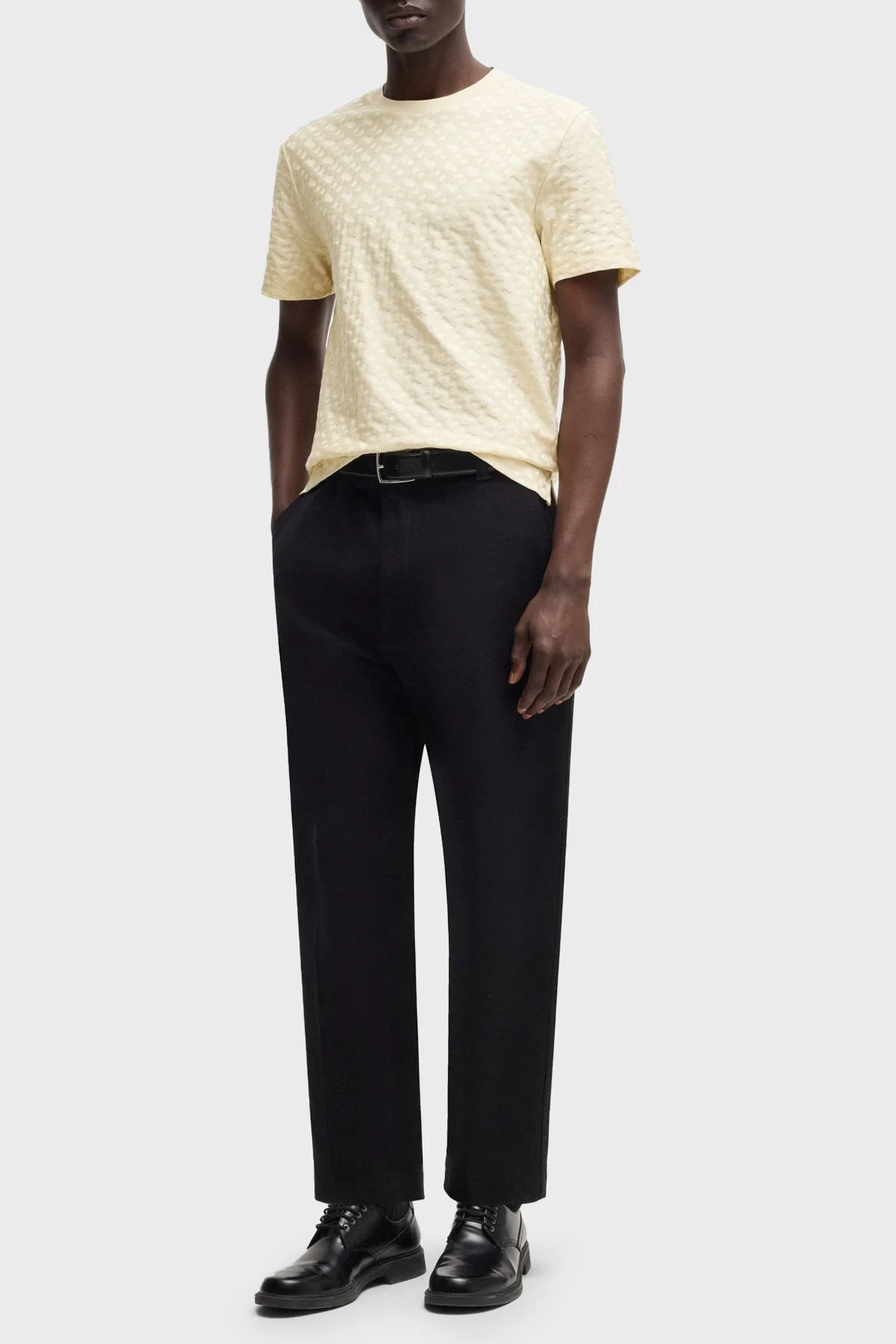 Boss Pamuklu Monogram Logo Baskılı Regular Fit Bisiklet Yaka Erkek T Shirt 50537131 131 BEJ - 2