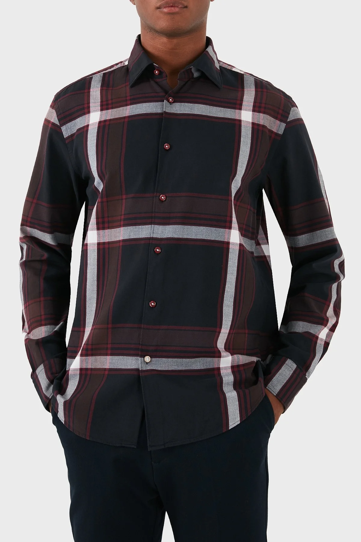 Boss Pamuklu Regular Fit Ekoseli Erkek Gömlek 50520153 605 SİYAH-BEYAZ-KIRMIZI - 16