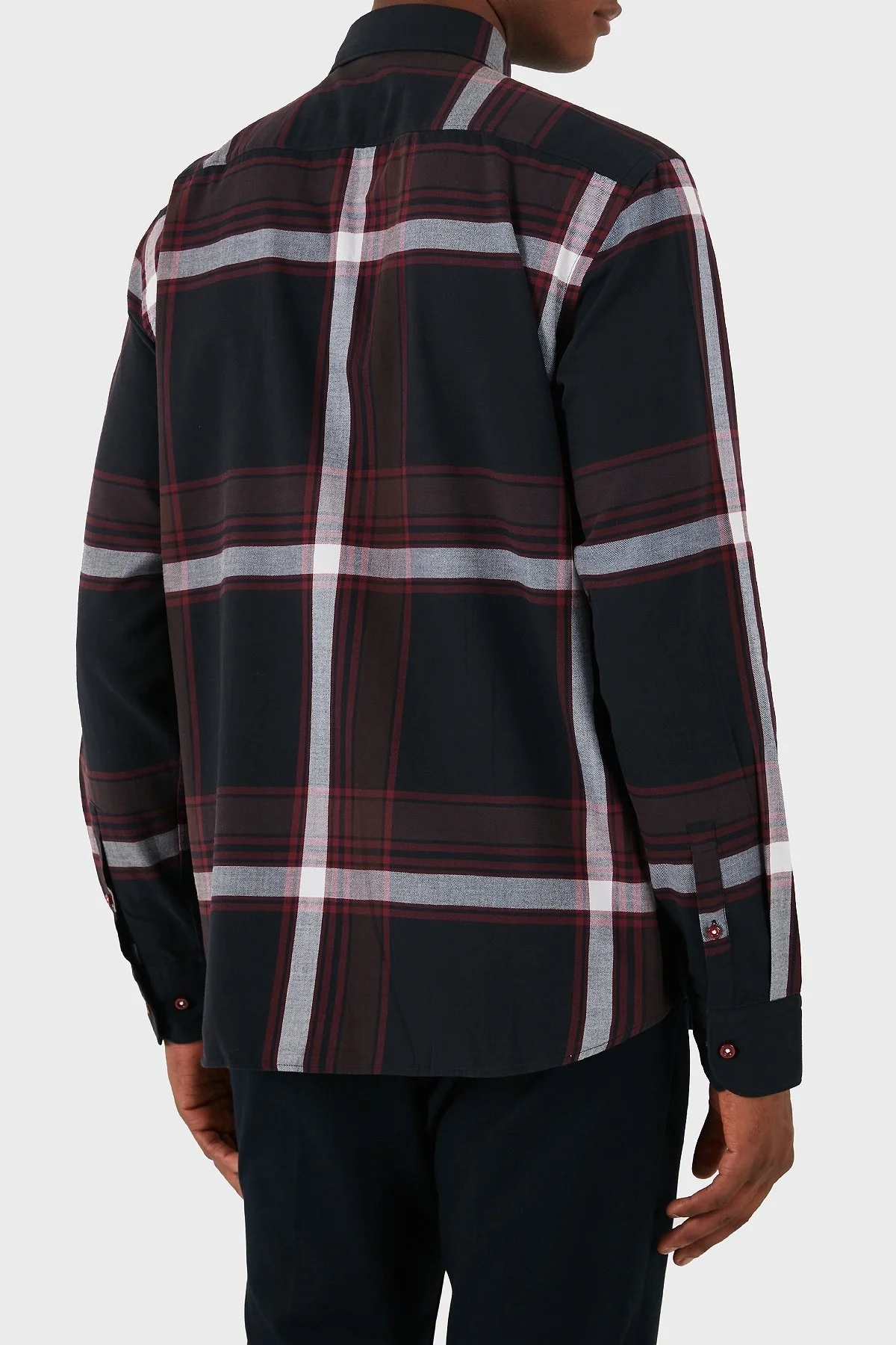 Boss Pamuklu Regular Fit Ekoseli Erkek Gömlek 50520153 605 SİYAH-BEYAZ-KIRMIZI - 17