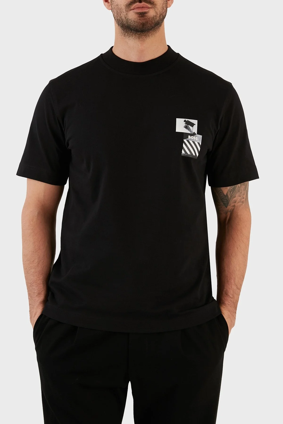 Boss Pamuklu Relaxed Fit Bisiklet Yaka Erkek T Shirt 50485060 001 SİYAH - 1