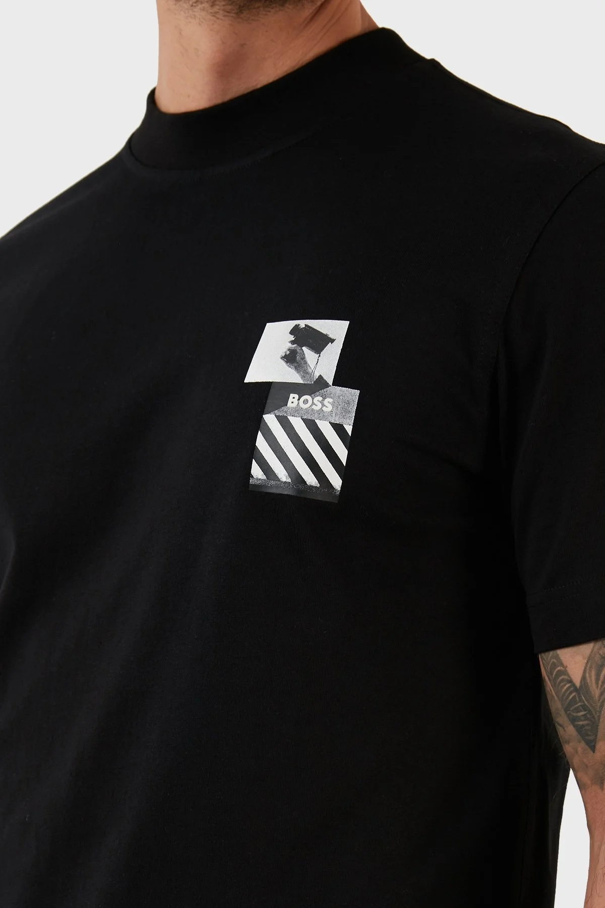 Boss Pamuklu Relaxed Fit Bisiklet Yaka Erkek T Shirt 50485060 001 SİYAH - 5