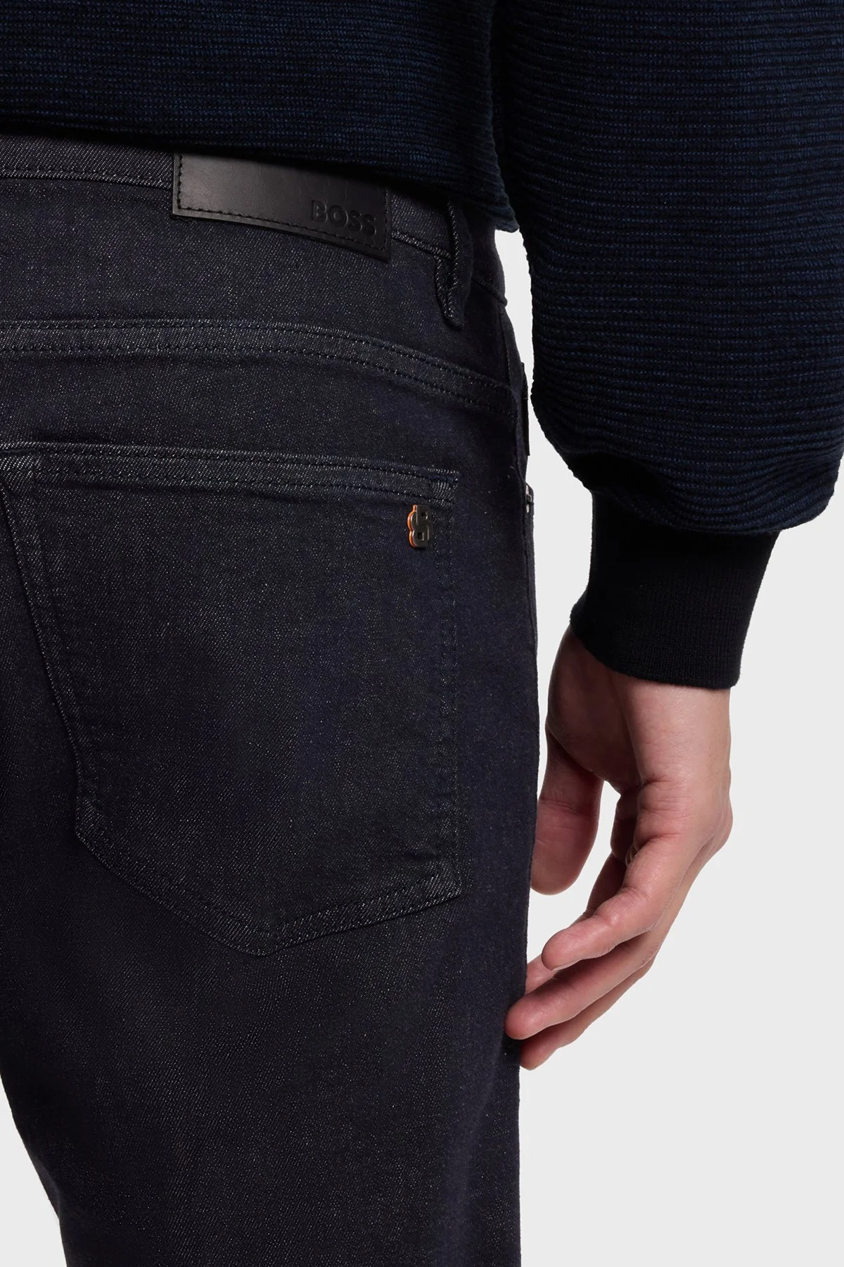 Boss Pamuklu Slim Fit Düz Paça Jeans Erkek Kot Pantolon 50553407 401 Lacivert - 4