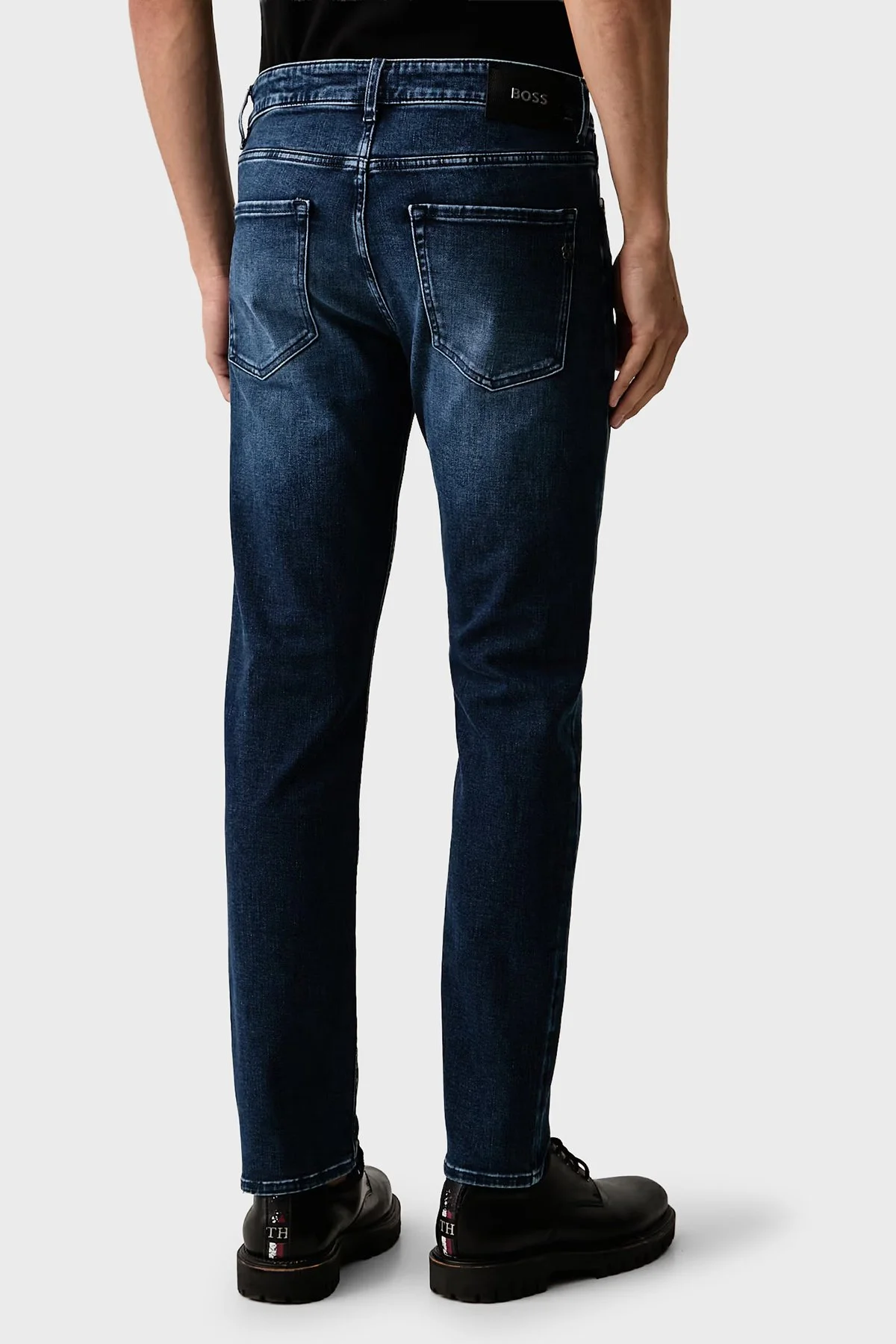 Boss Pamuklu Slim Fit Düz Paça Jeans Erkek Kot Pantolon 50568807 417 Lacivert - 3