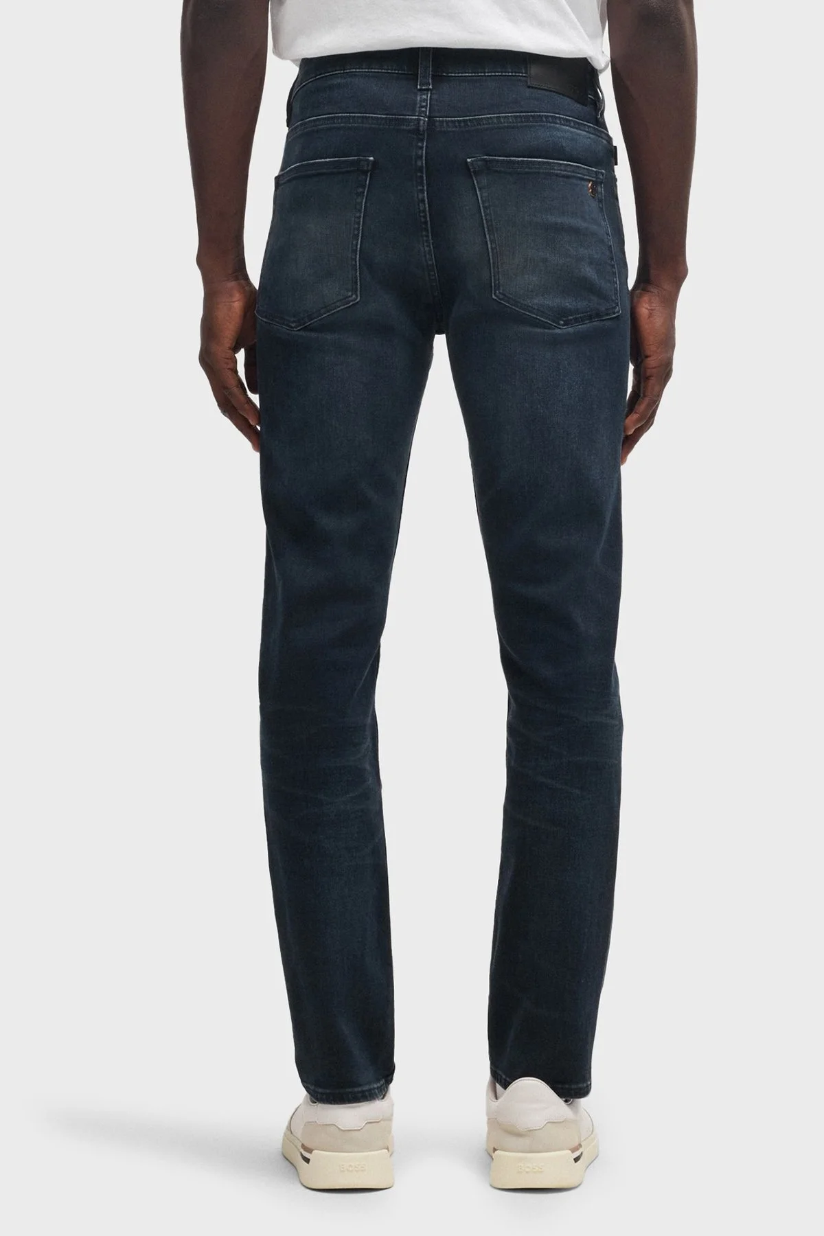 Boss Pamuklu Slim Fit Normal Bel Dar Paça Jeans Erkek Kot Pantolon 50534556 402 LACİVERT - 3