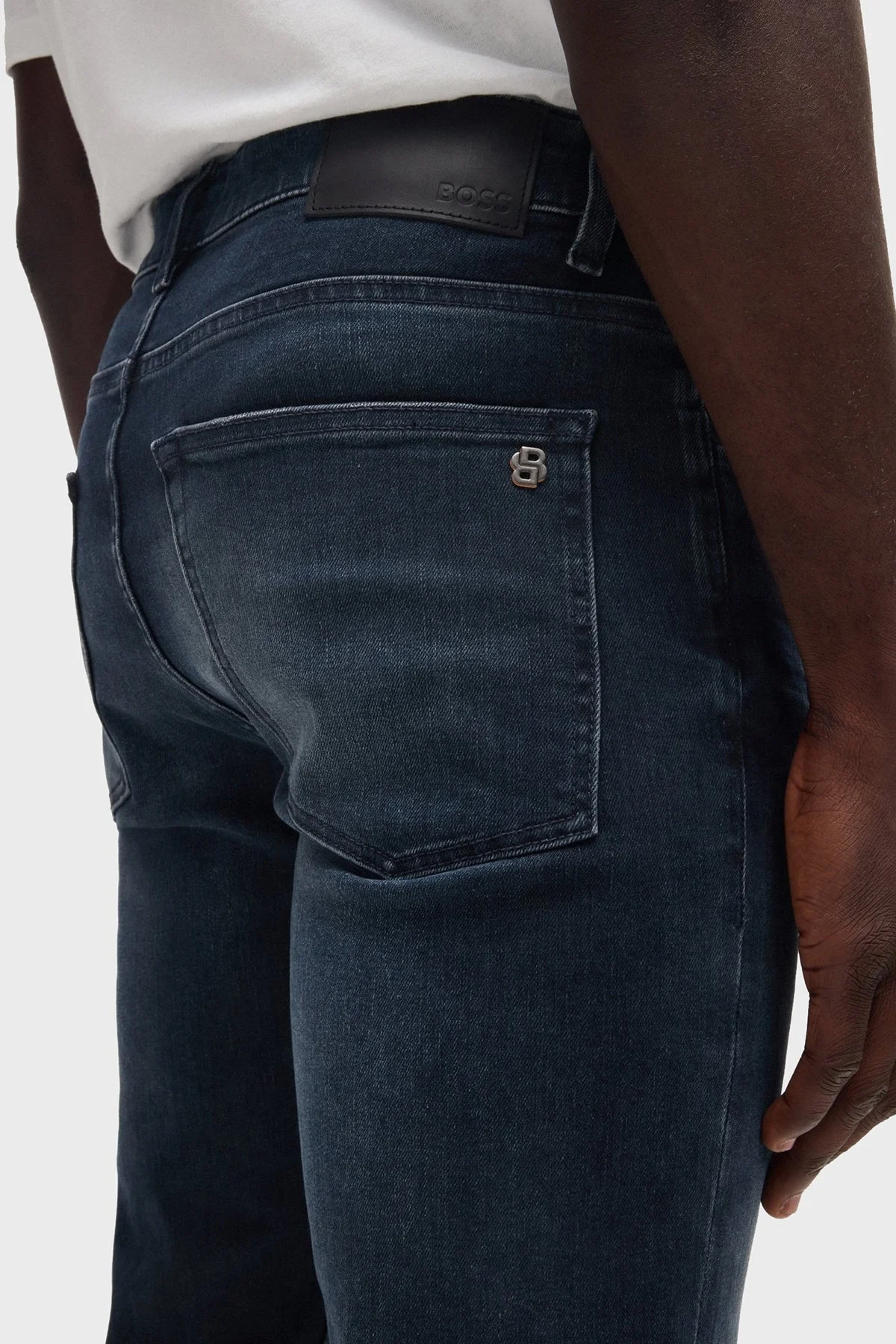 Boss Pamuklu Slim Fit Normal Bel Dar Paça Jeans Erkek Kot Pantolon 50534556 402 LACİVERT - 4