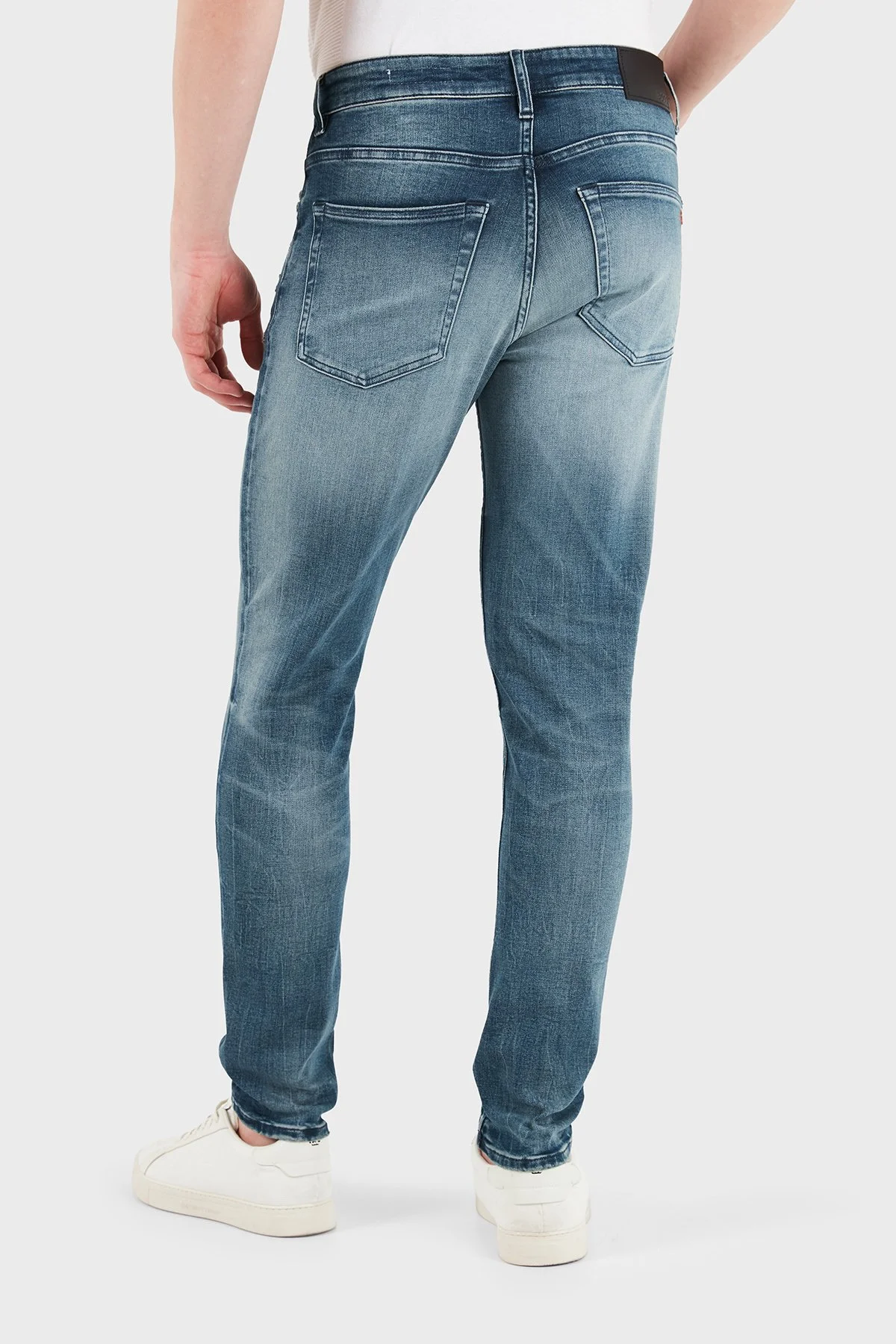 Boss Pamuklu Slim Fit Normal Bel Jeans Erkek Kot Pantolon 50559923 416 LACİVERT - 3