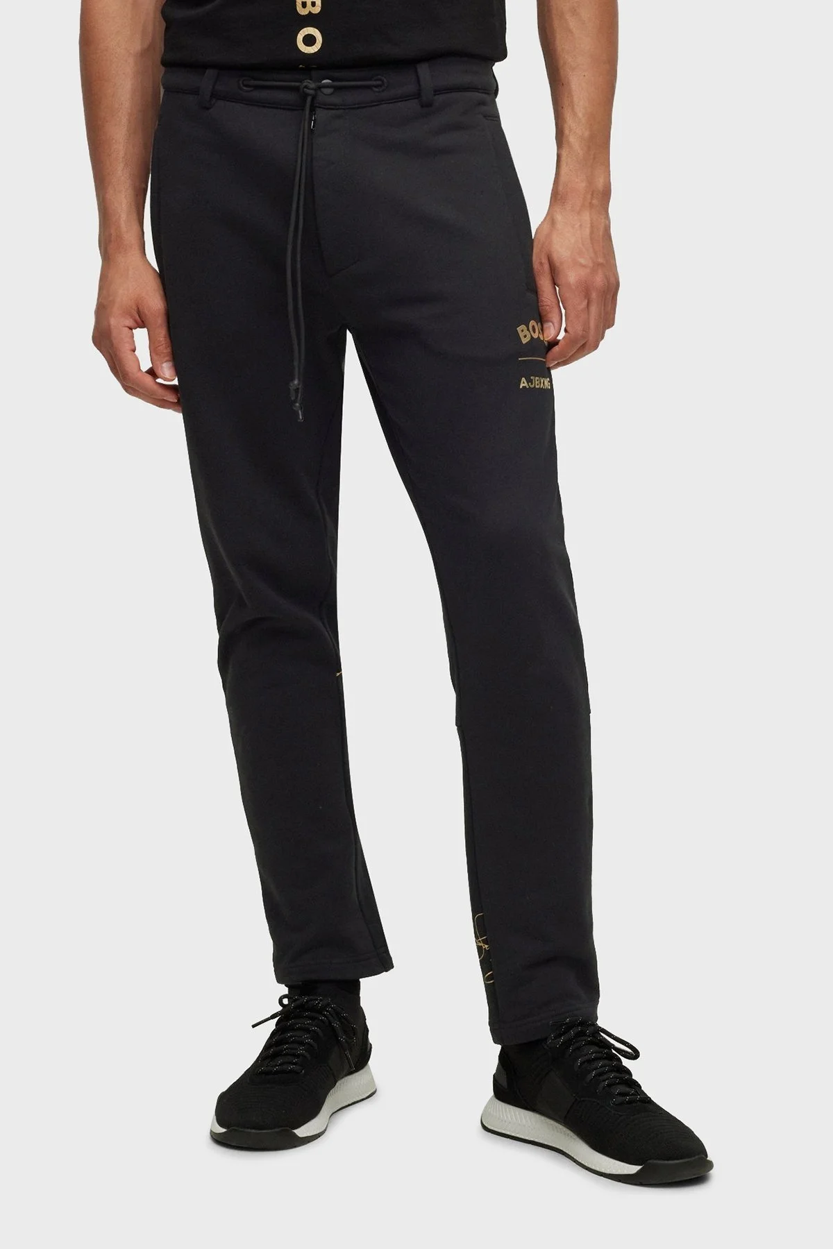 Boss Rahat Kesim Belden Bağlamalı % 100 Pamuk Erkek Pantolon 50476434 001 SİYAH - 2